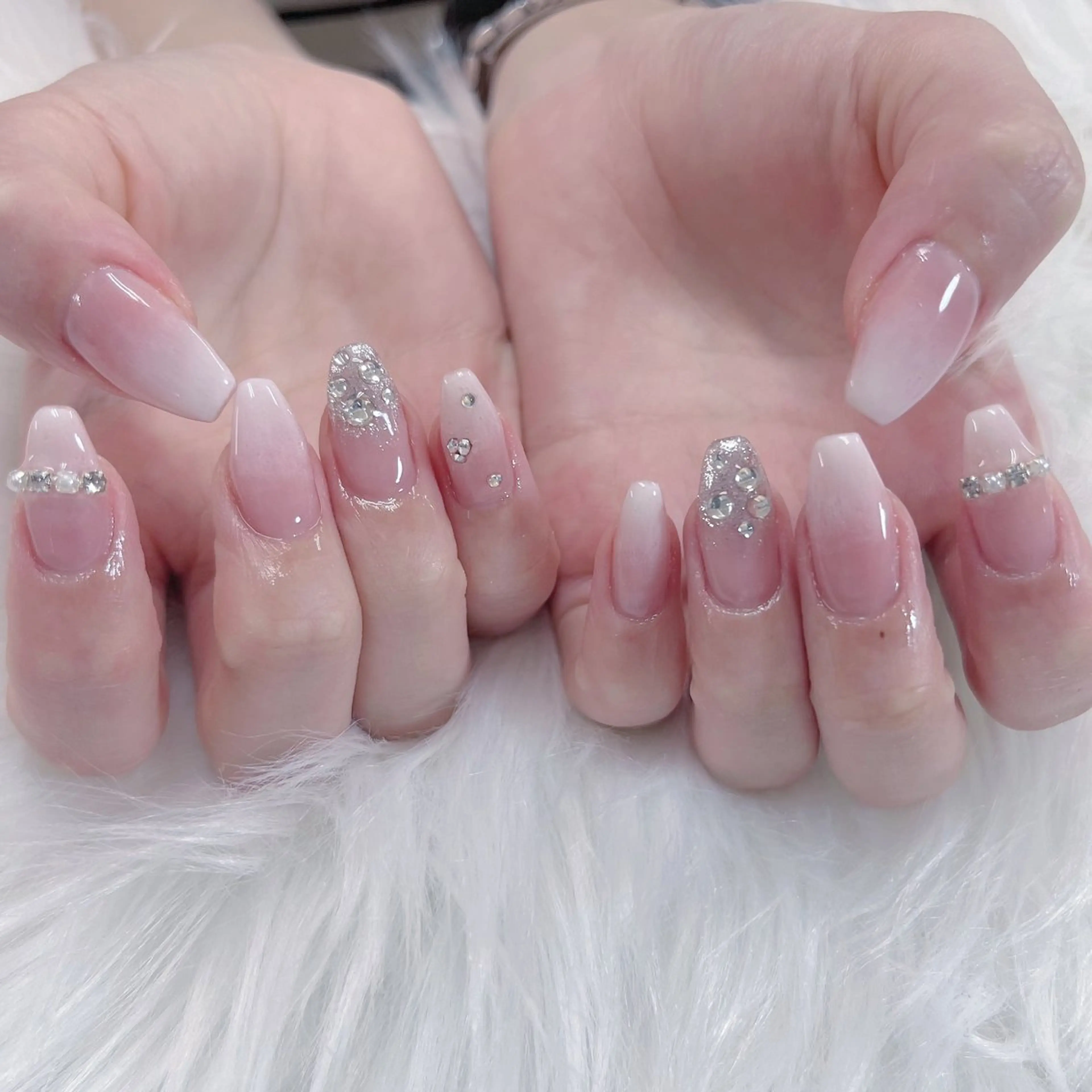 ネイル ハンドネイル Maya 🧊🫧‪のネイルデザイン