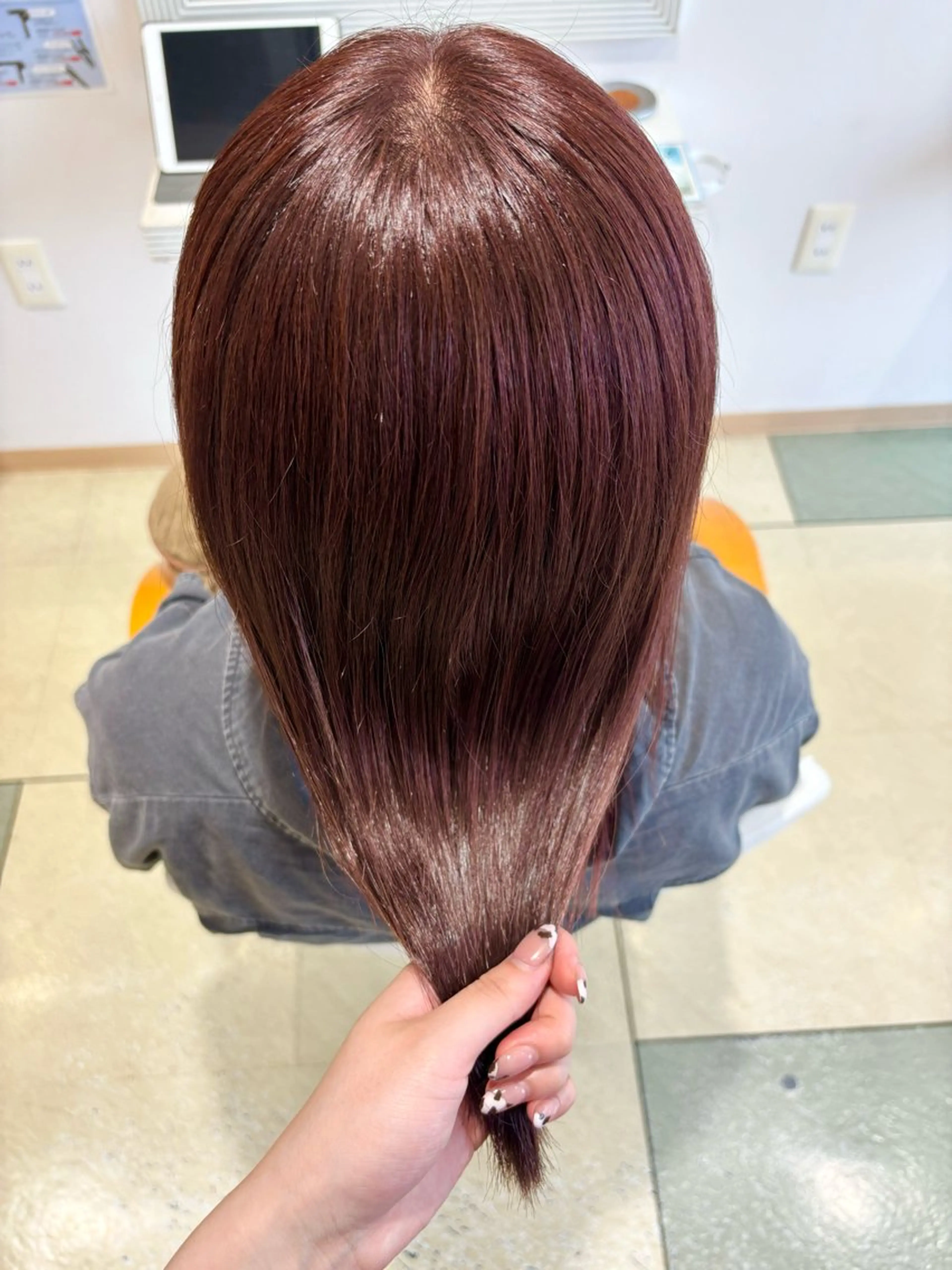 セミロング カラー 髪質改善 トリートメント 透明感カラー/ くびれヘア/ユウユのヘアスタイル