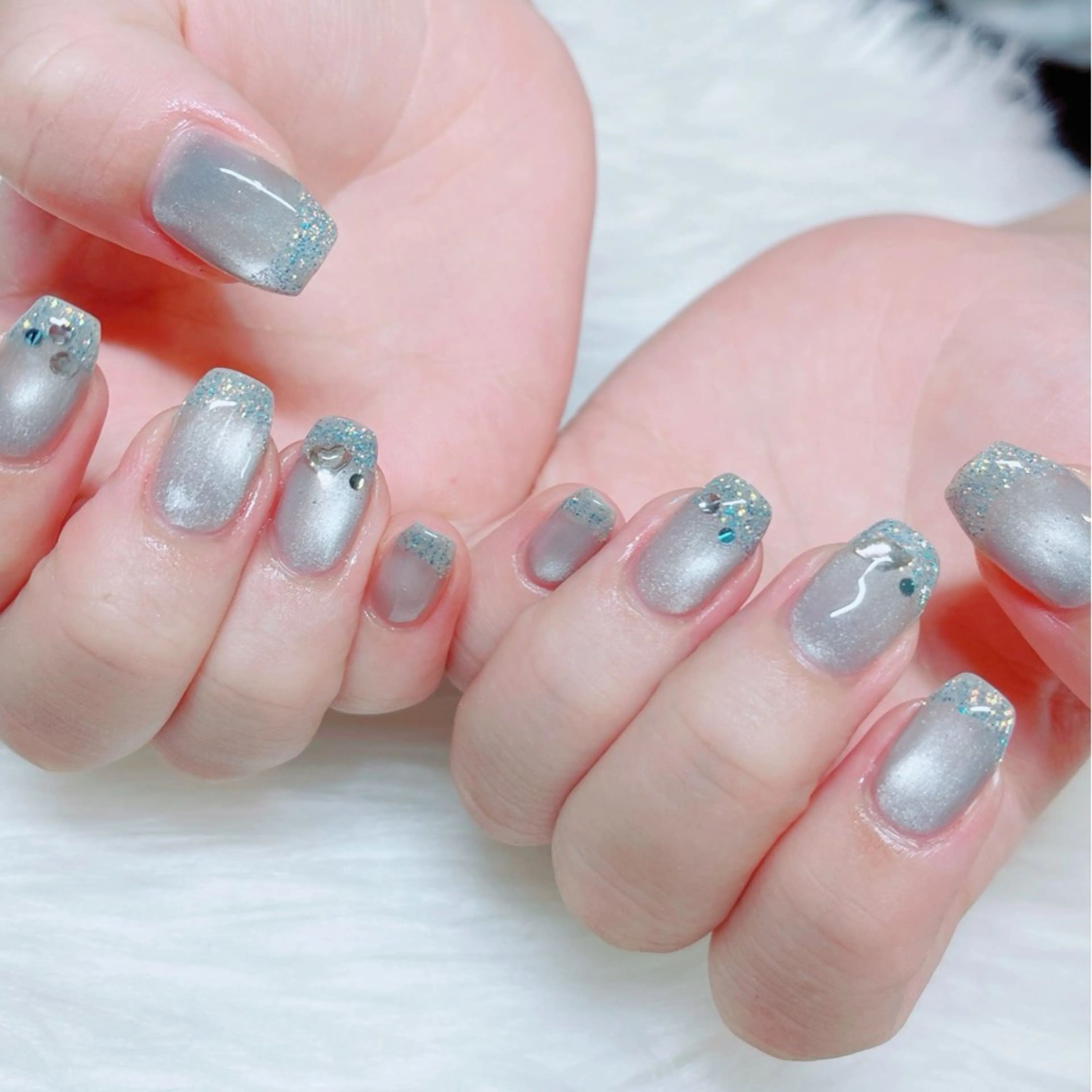 ネイル フレンチネイル ラメ(グリッター) ハンドネイル Floria nail salonのネイルデザイン