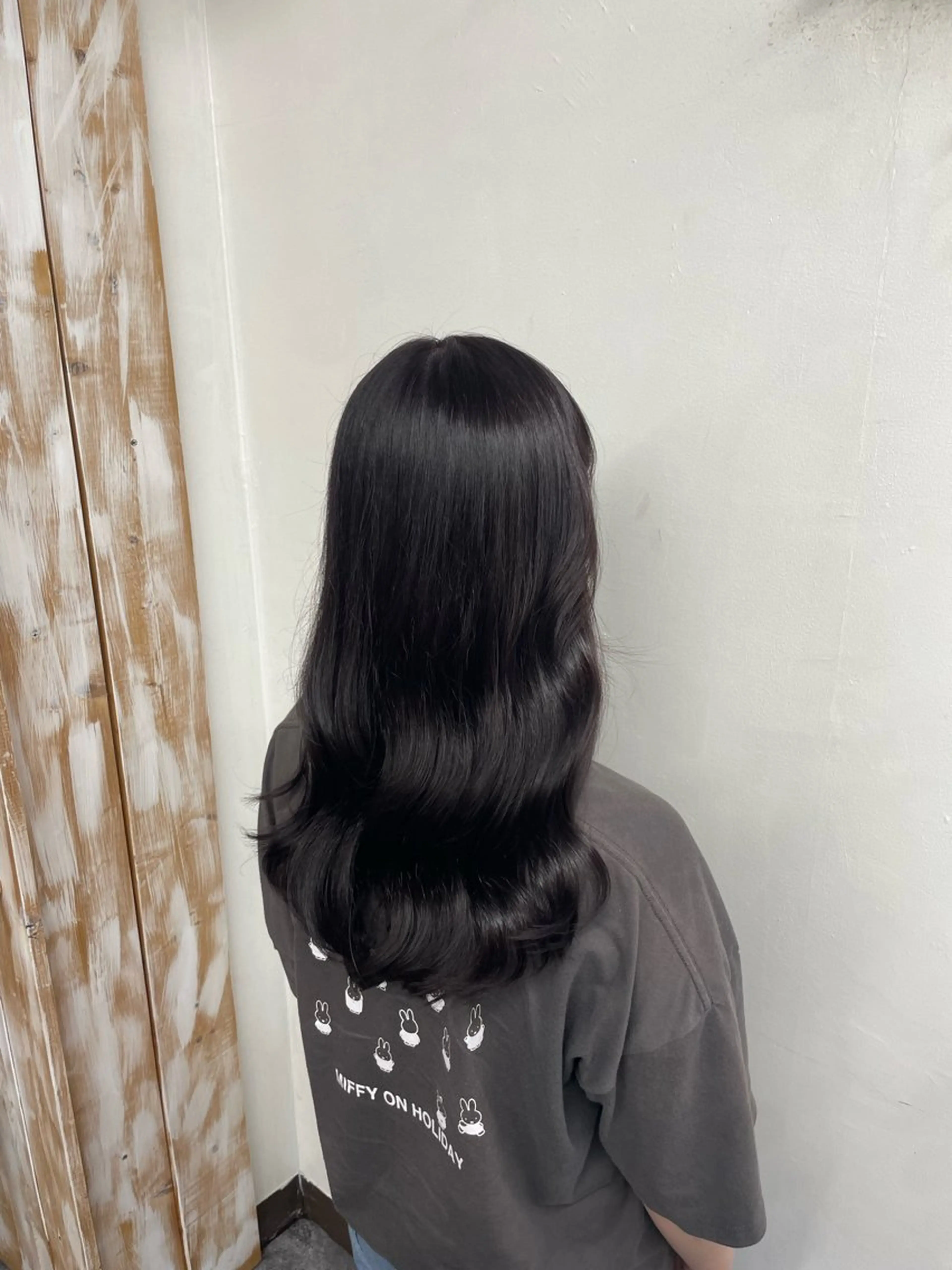 ロング アッシュ カット ヘアカラー SFIDA みつえのヘアスタイル