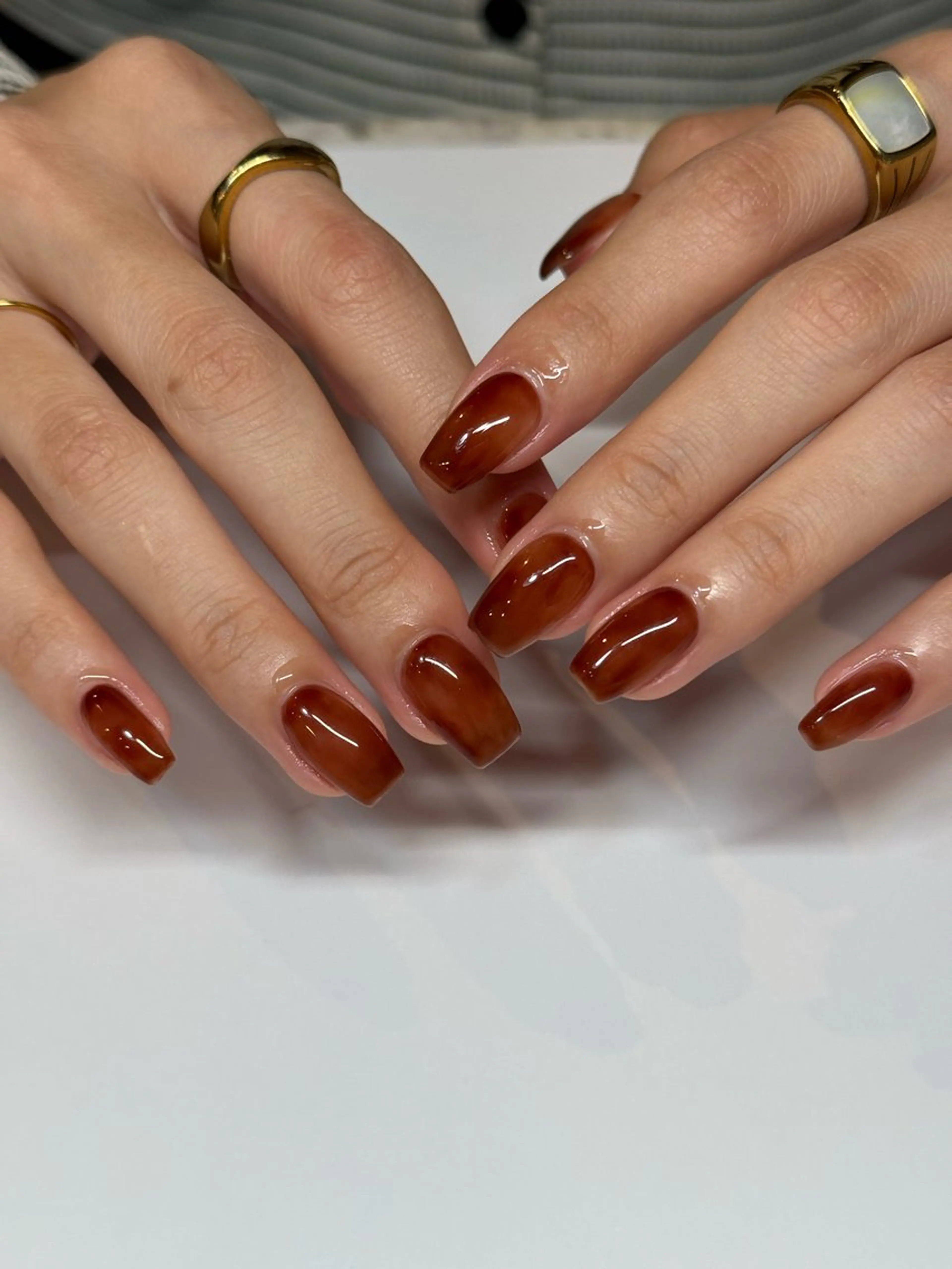 ネイル べっ甲ネイル Manon Yuiのネイルデザイン