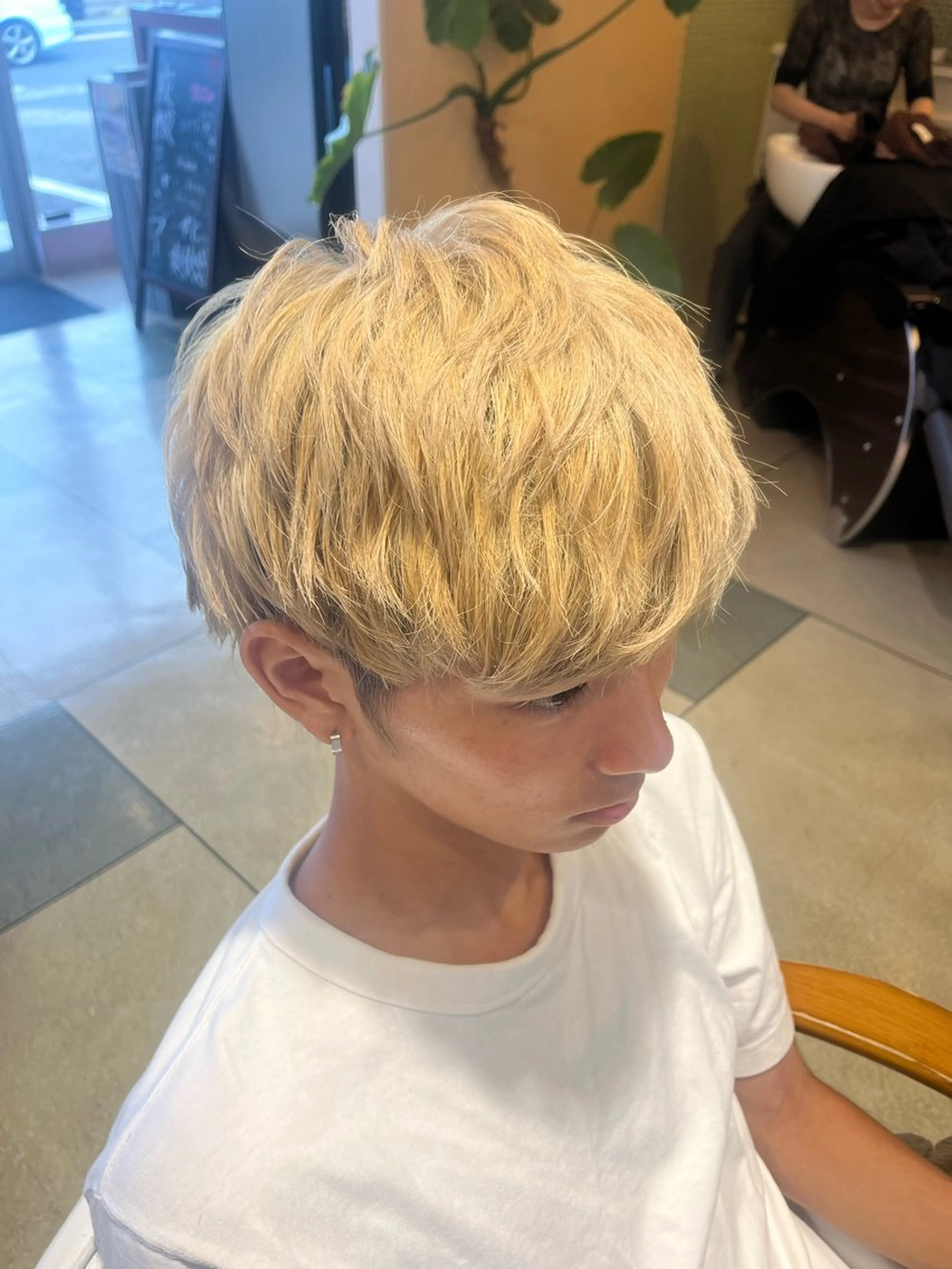 カラー メンズ カット ヘアカラー トリートメント ベージュカラー⌇﻿ くびれヘア.𐙚心音のヘアスタイル