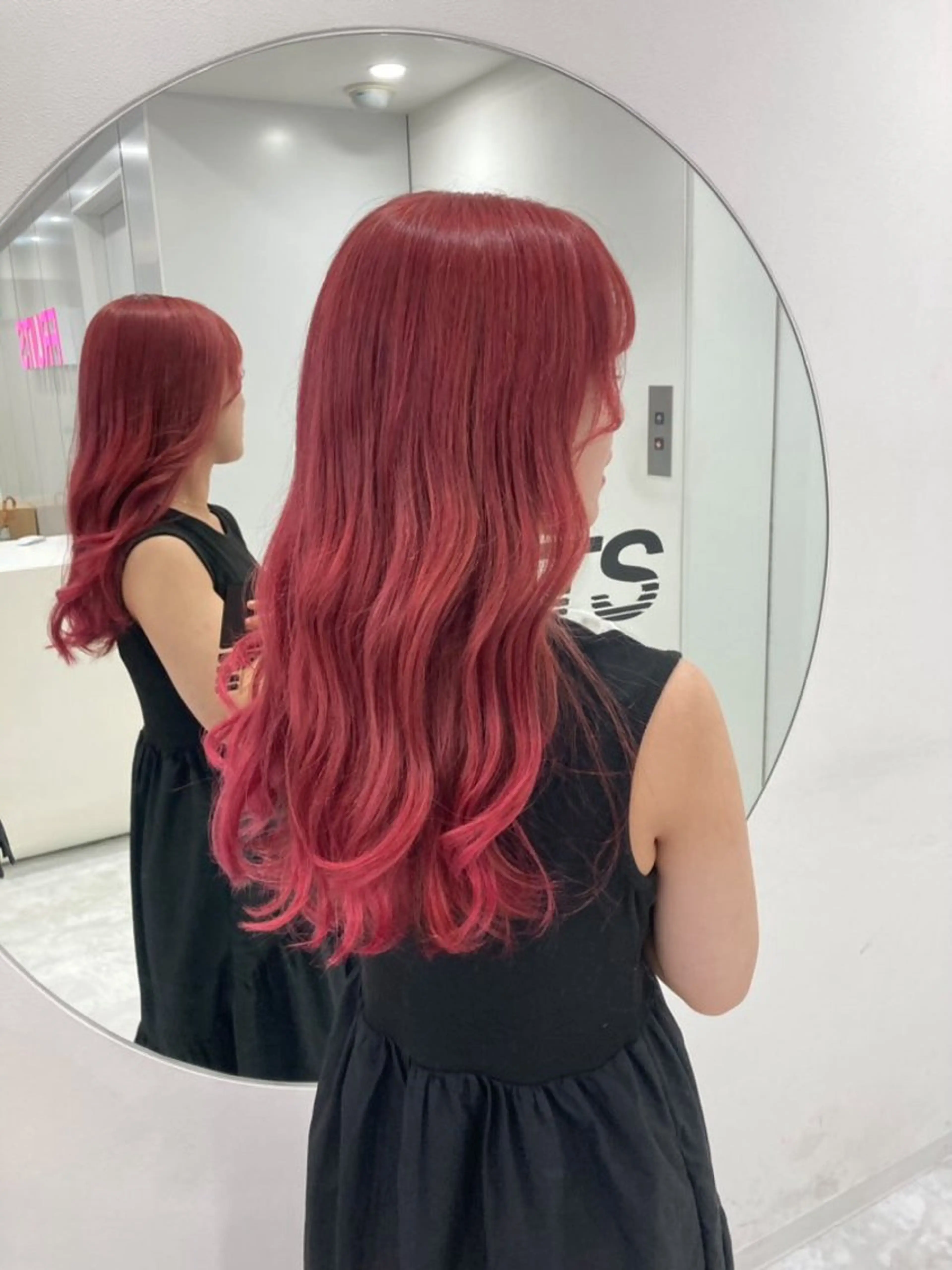 ロング カラー ヘアカラー トリートメント 透明感💕今っぽ似合 わせ𝐍𝐨. 𝟏のヘアスタイル