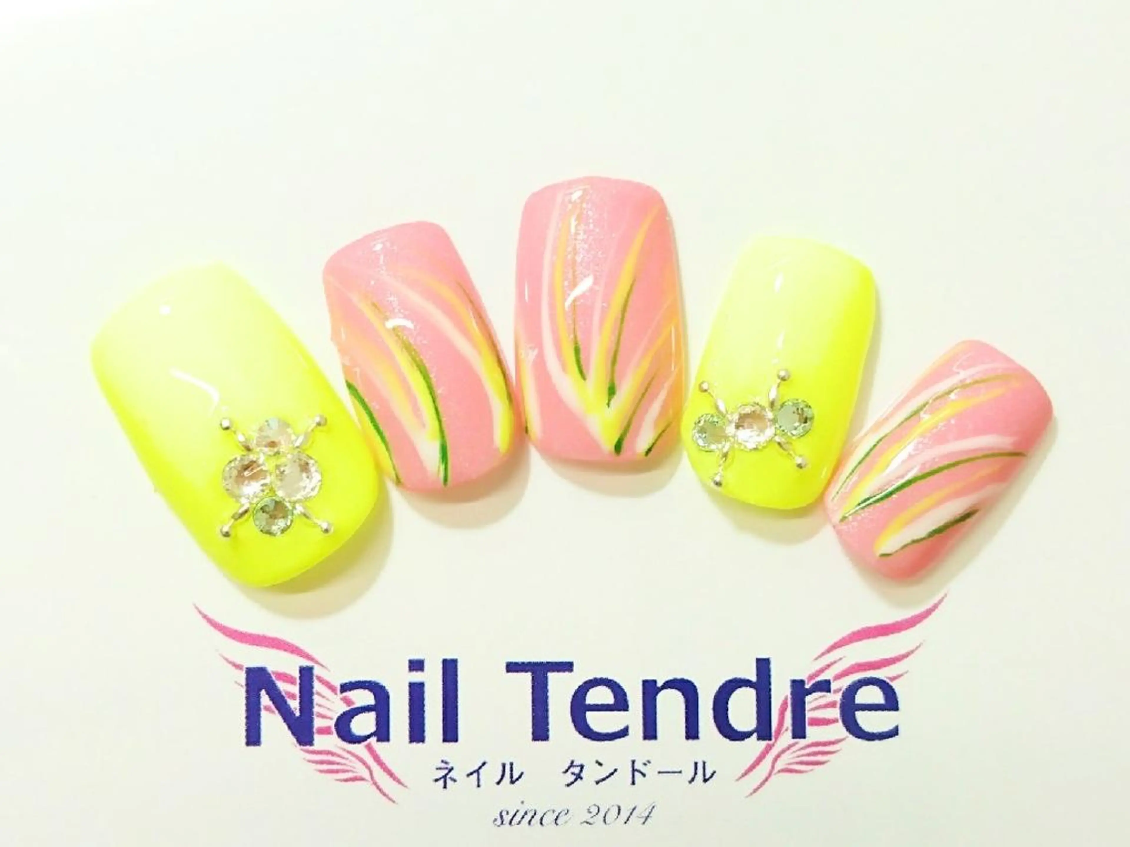 ネイル アートネイル ジェルネイル ソフトジェル ストーンネイル ハンドネイル Nail  Tendreのネイルデザイン