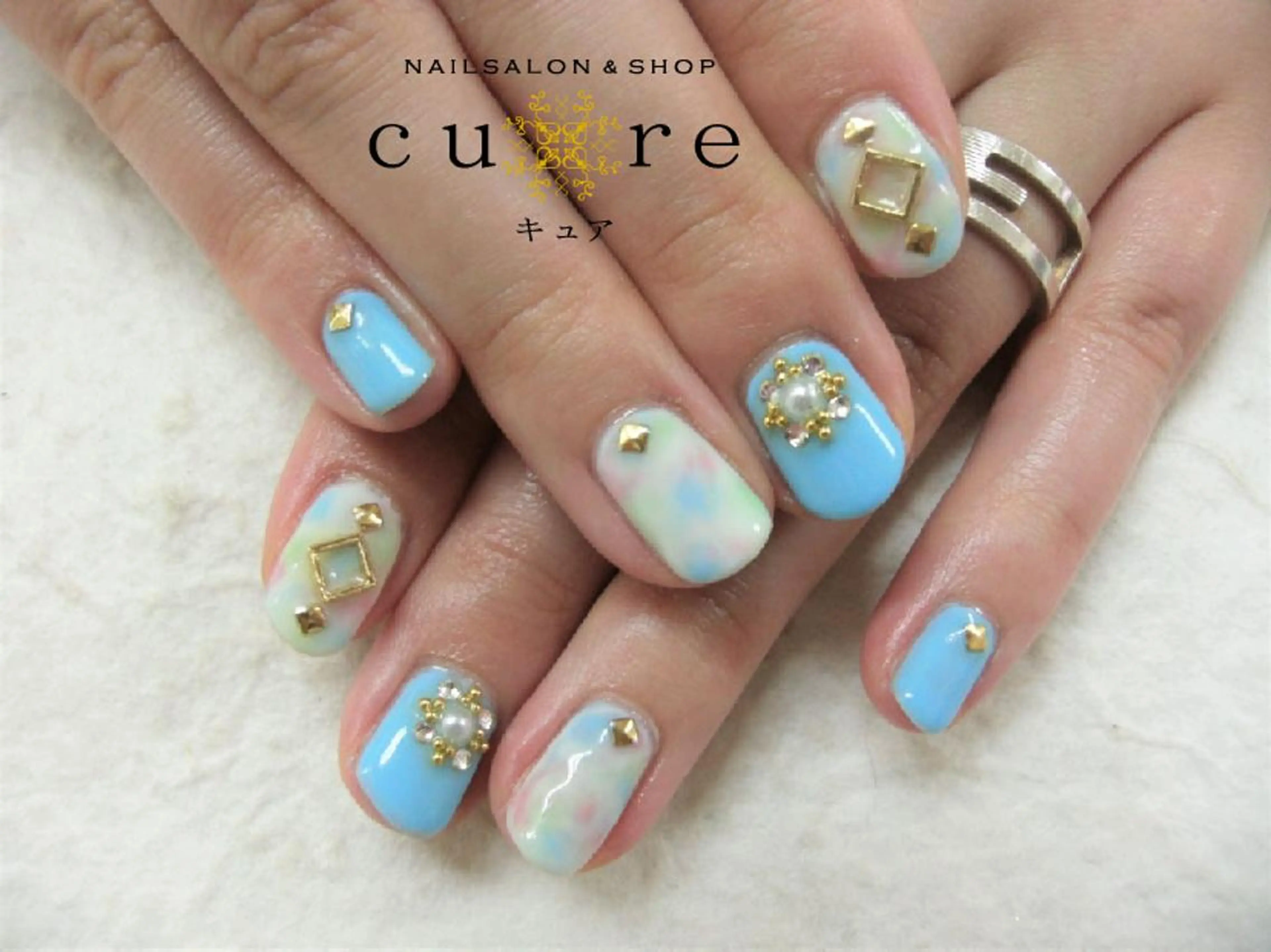 ネイル ネイルサロン Cureのネイルデザイン