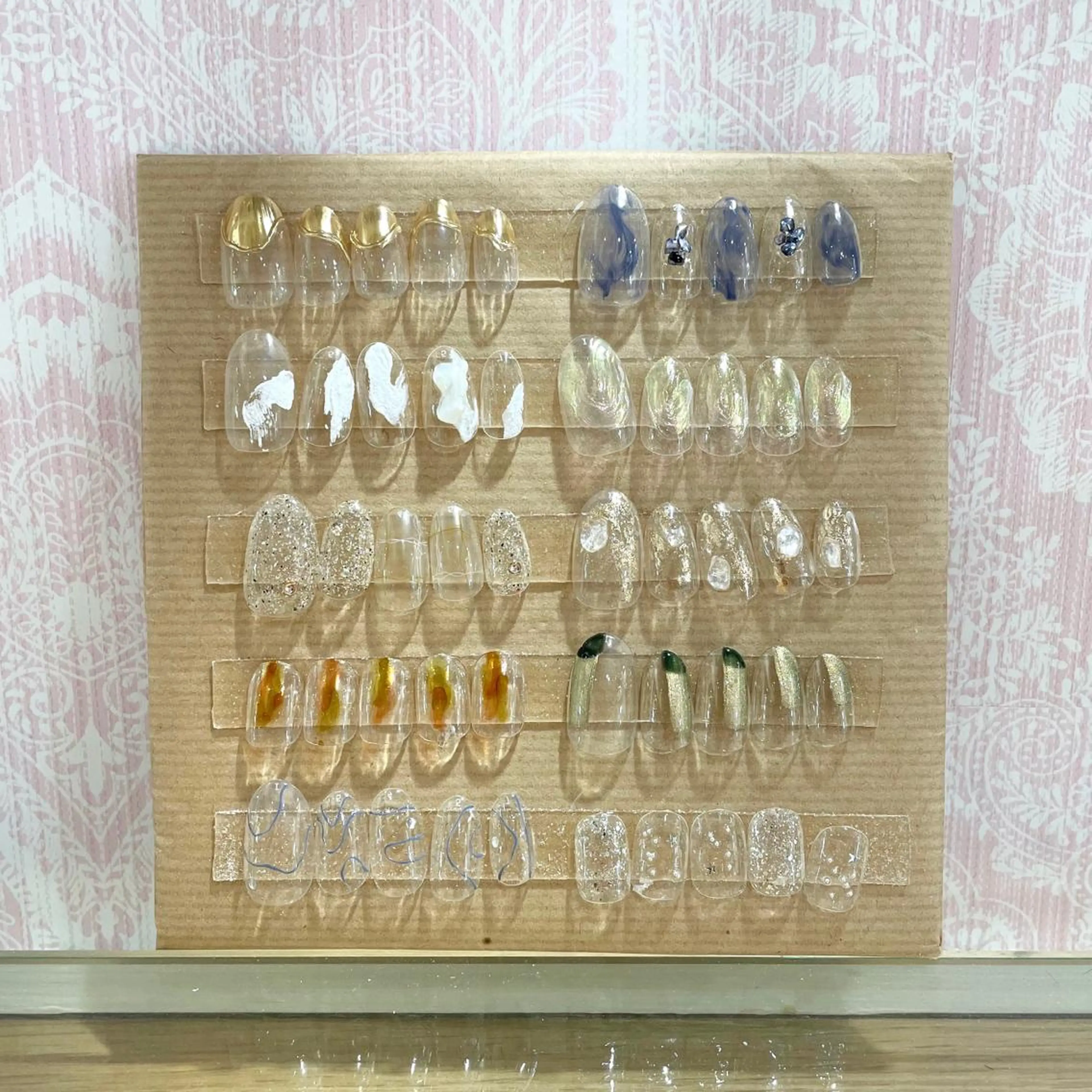 ネイル 新井 ひなののネイルデザイン