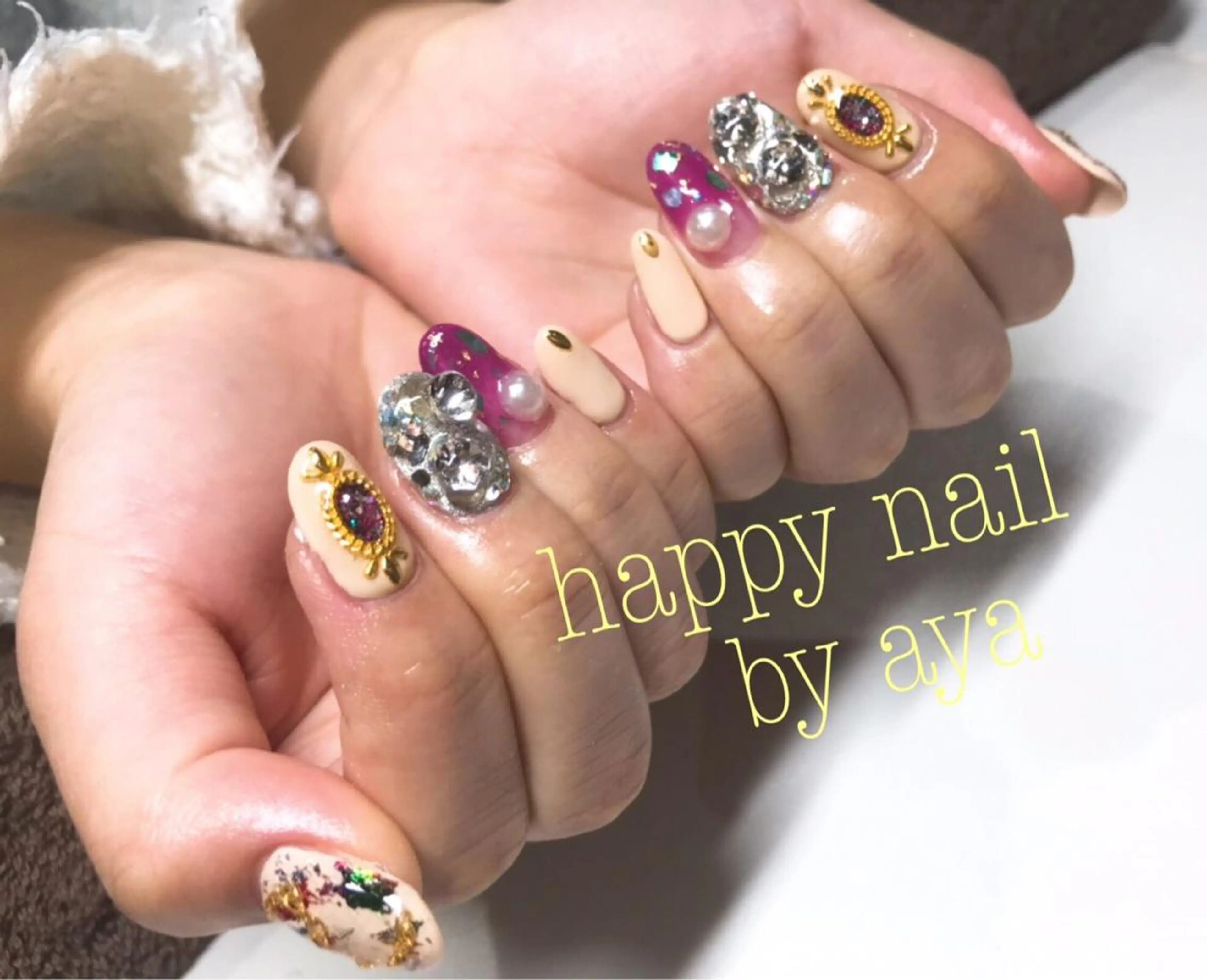 ネイル Happy Nailのネイルデザイン