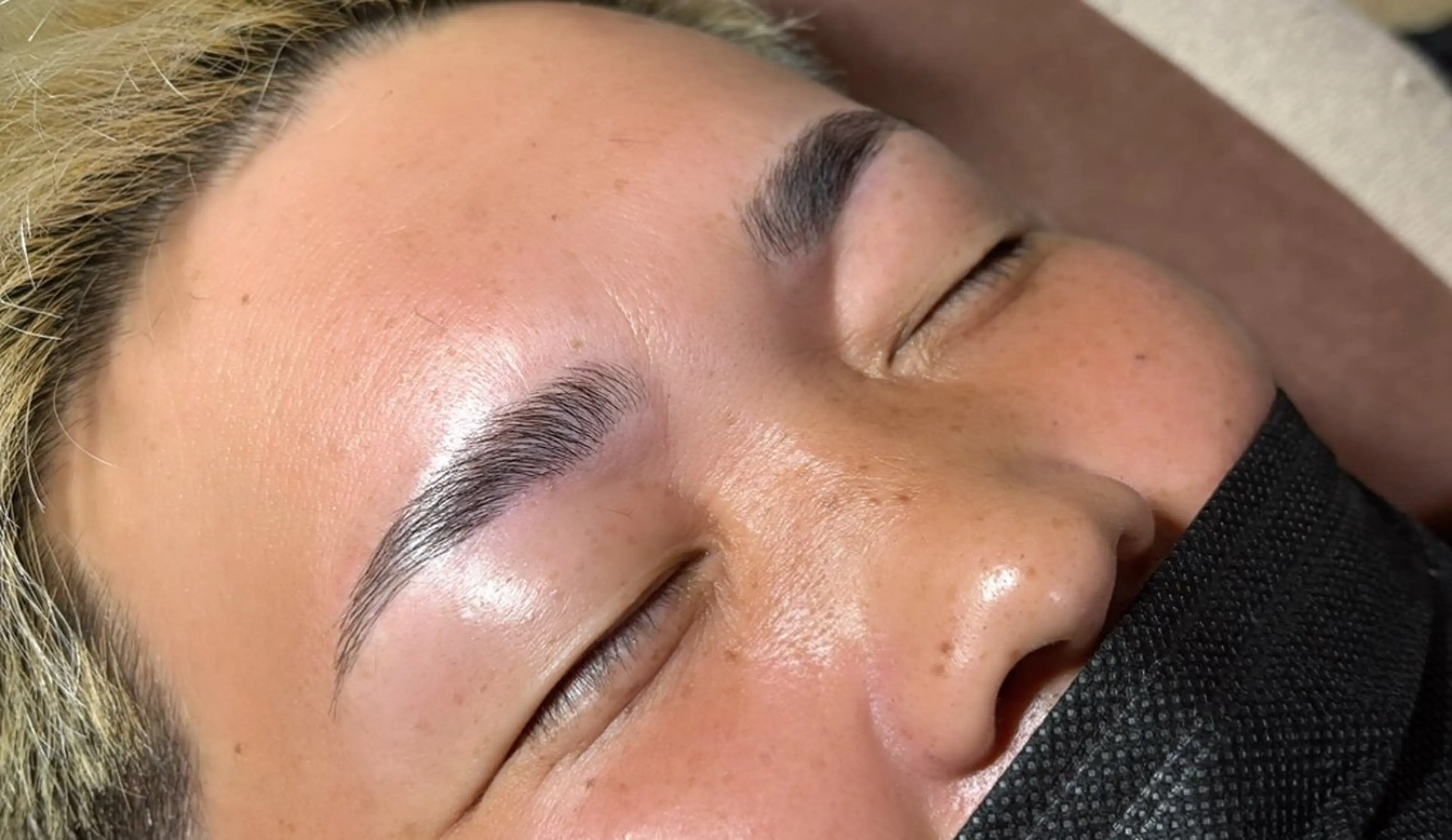 アイブロウ KREISbeauty所属・KREIS SATSUKIの眉毛・アイブロウイメージ