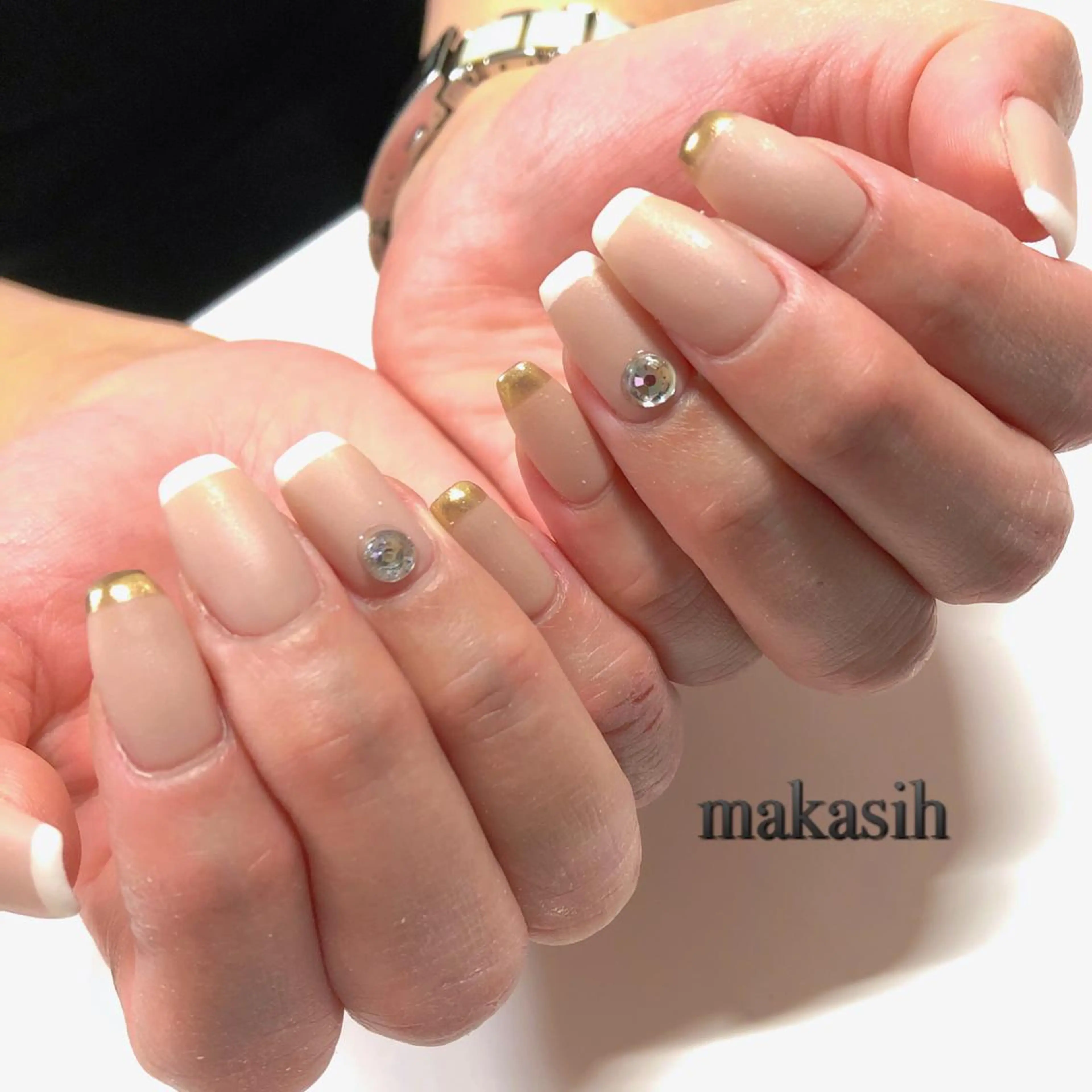 ネイル フレンチネイル マットネイル ミラーネイル 濱田 美菜子のエステ・リラクイメージ