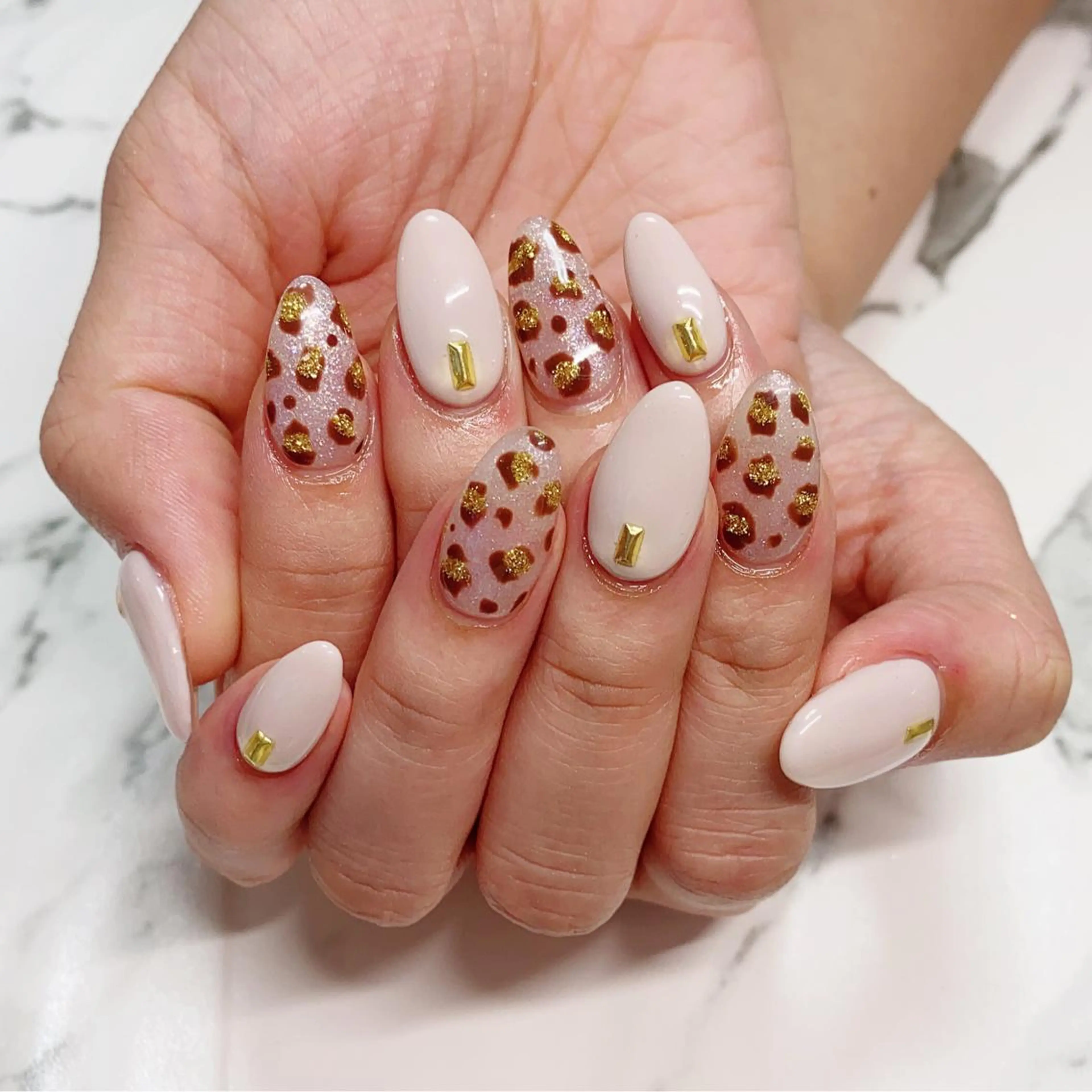 ロング カラー ネイル アートネイル 長さ出し Q Free nailsのネイルデザイン