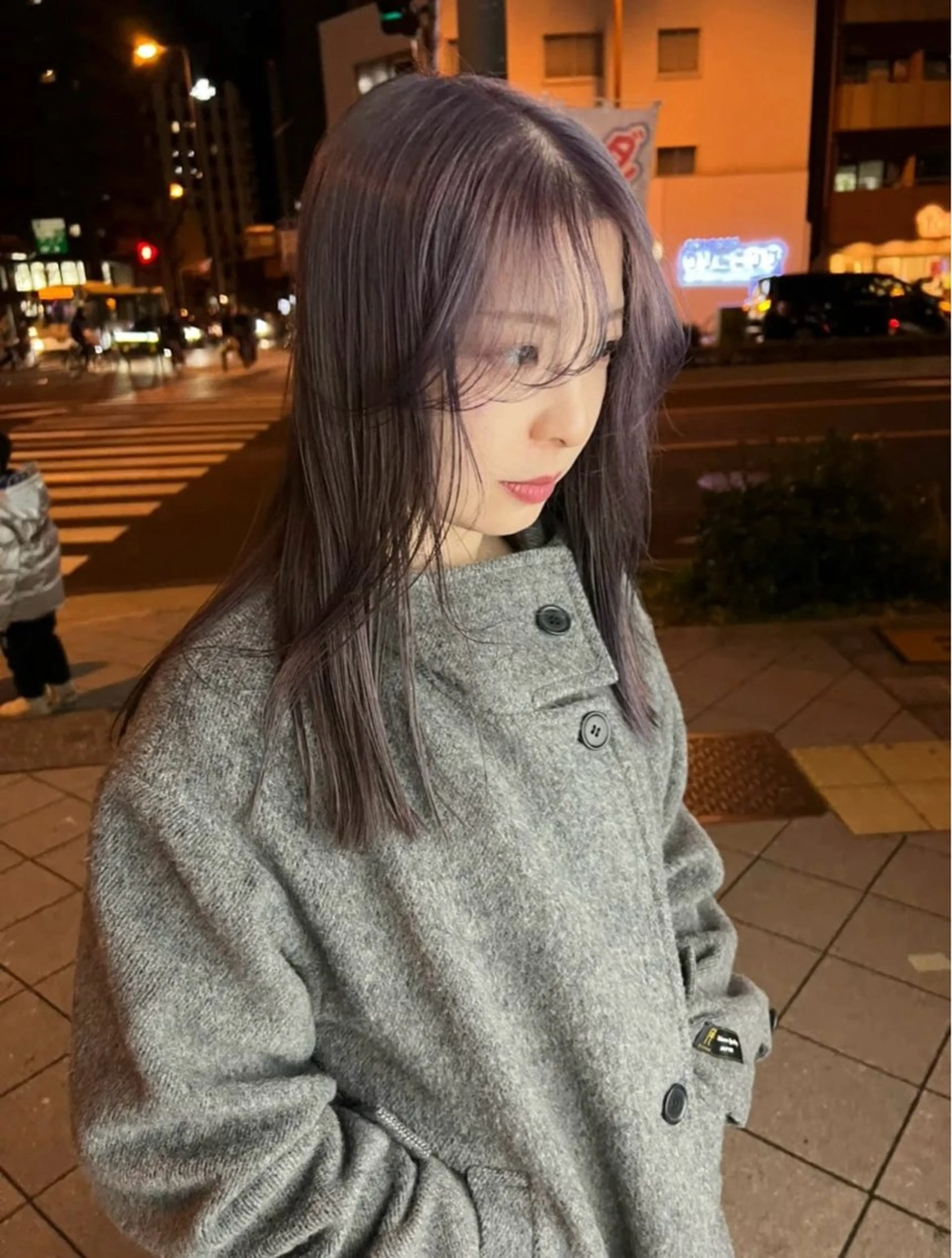 セミロング ヘアカラー siki hinaのヘアスタイル