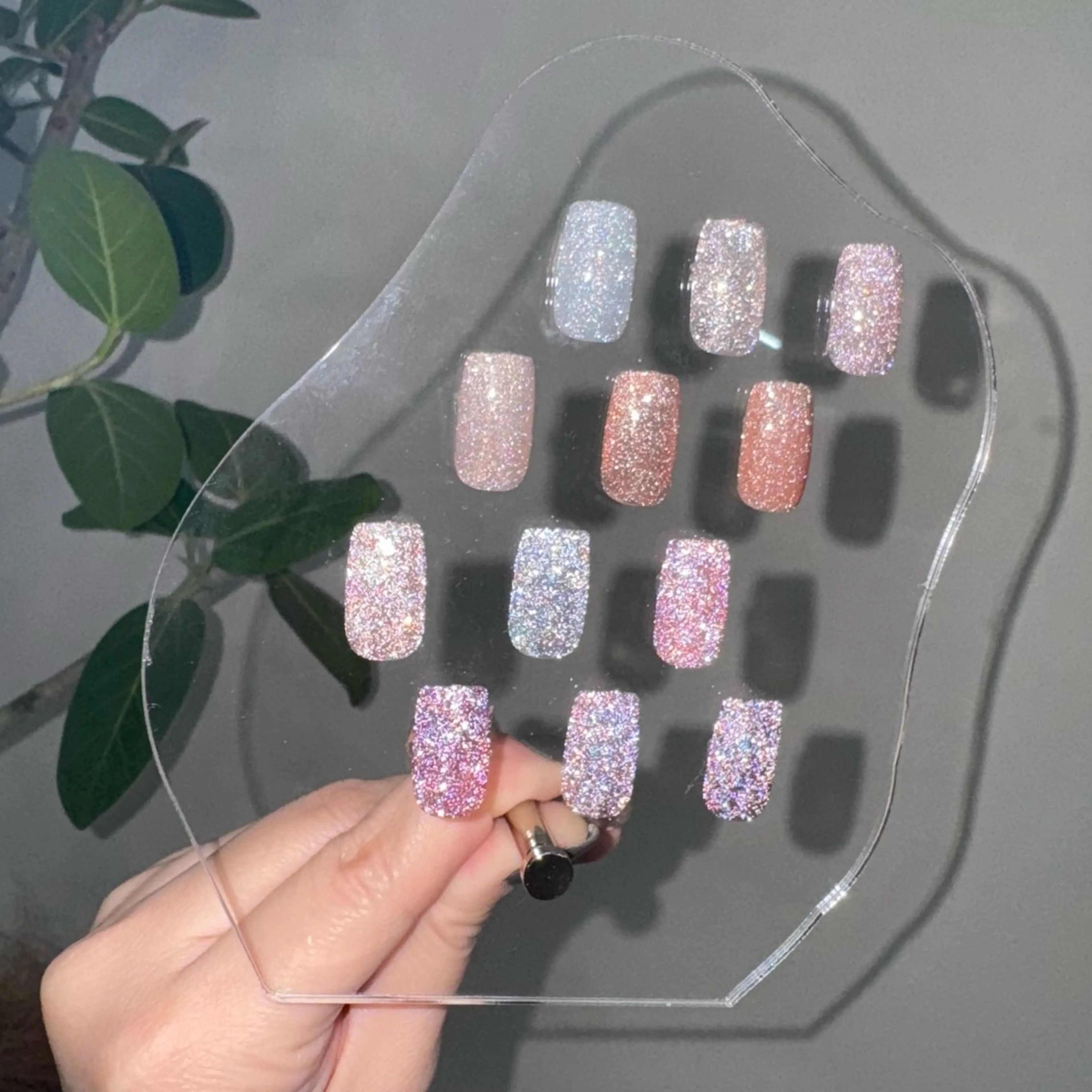 ネイル 中目黒 Suzukiのネイルデザイン