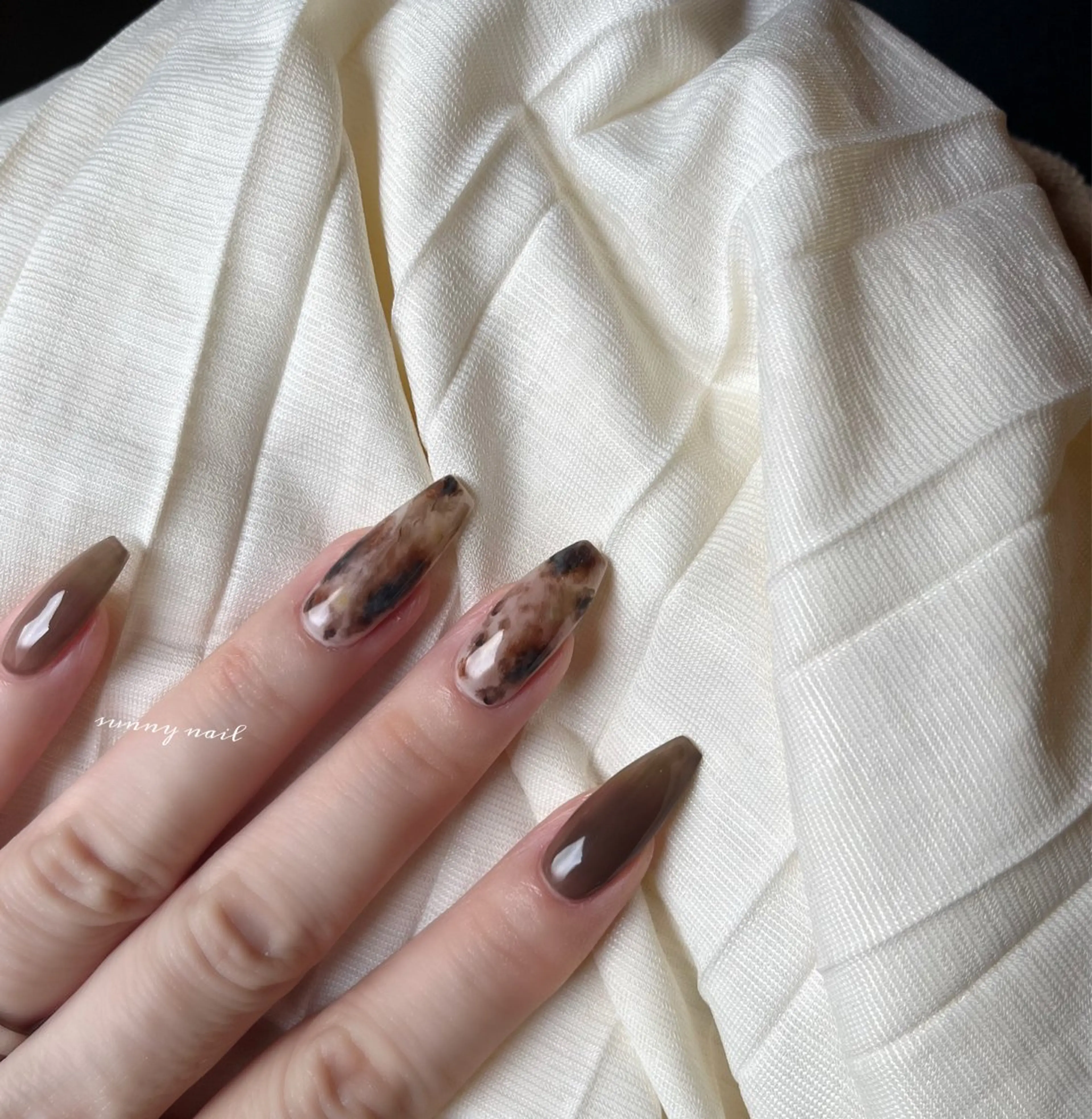ネイル ブラウン ジェルネイル ニュアンスネイル パラジェル sunny nailのネイルデザイン