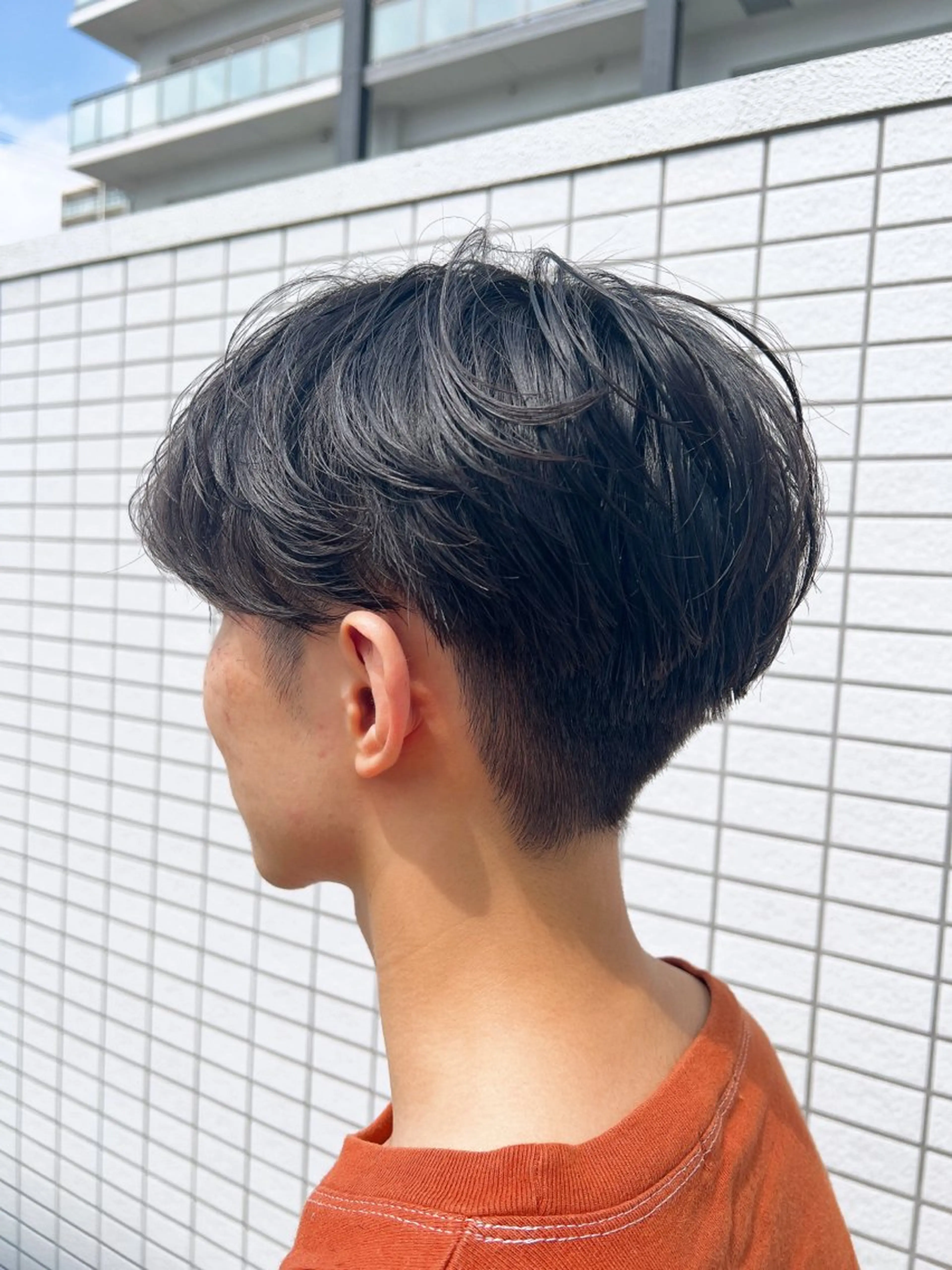 ショート カラー パーマ ヘアアレンジ メンズ マッシュ メンズパーマ ツーブロック 刈り上げ メンズウルフカット Stream1st TSUBASAのヘアスタイル