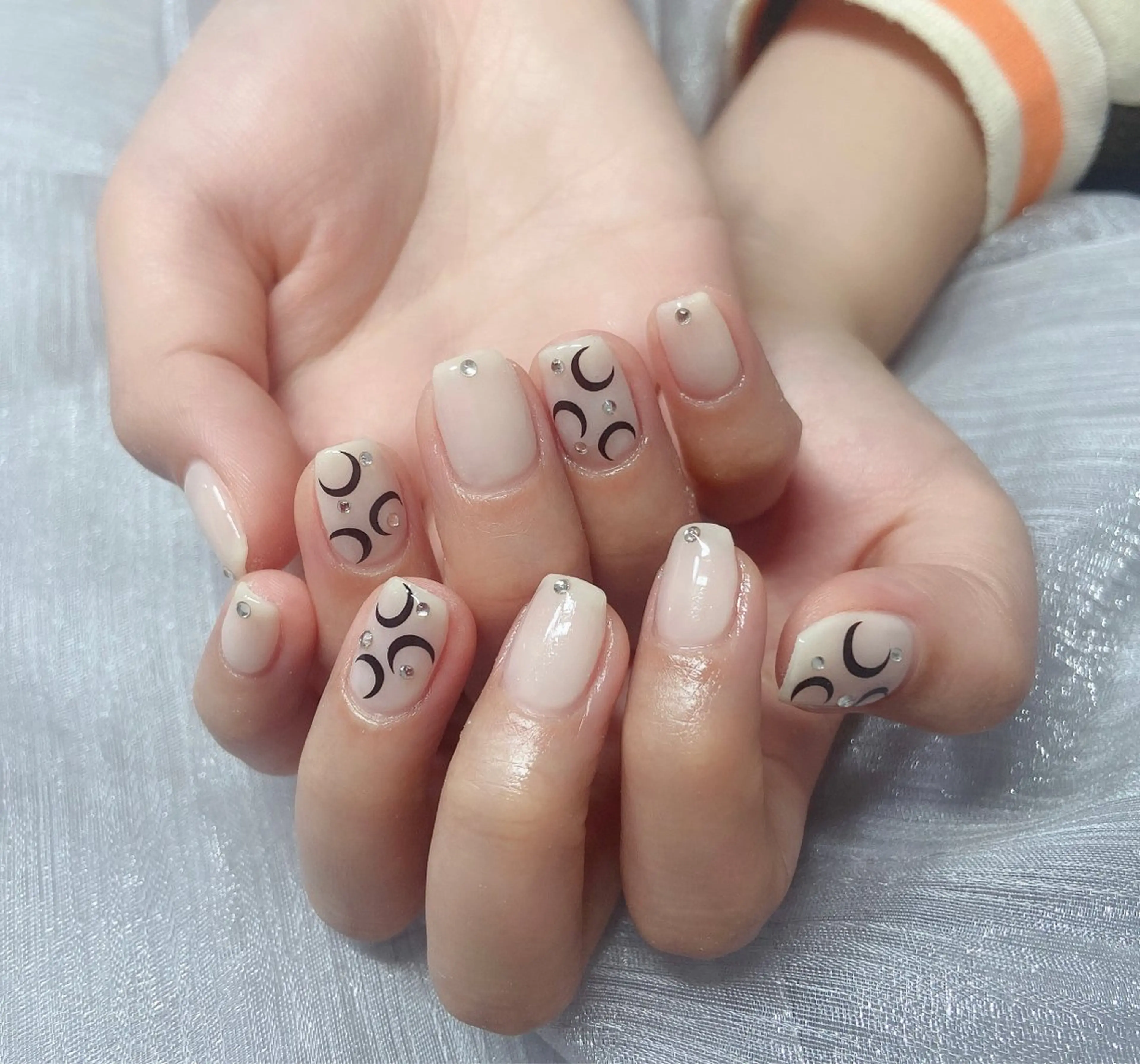 ネイル ハンドネイル ＆ME アンドミーのネイルデザイン