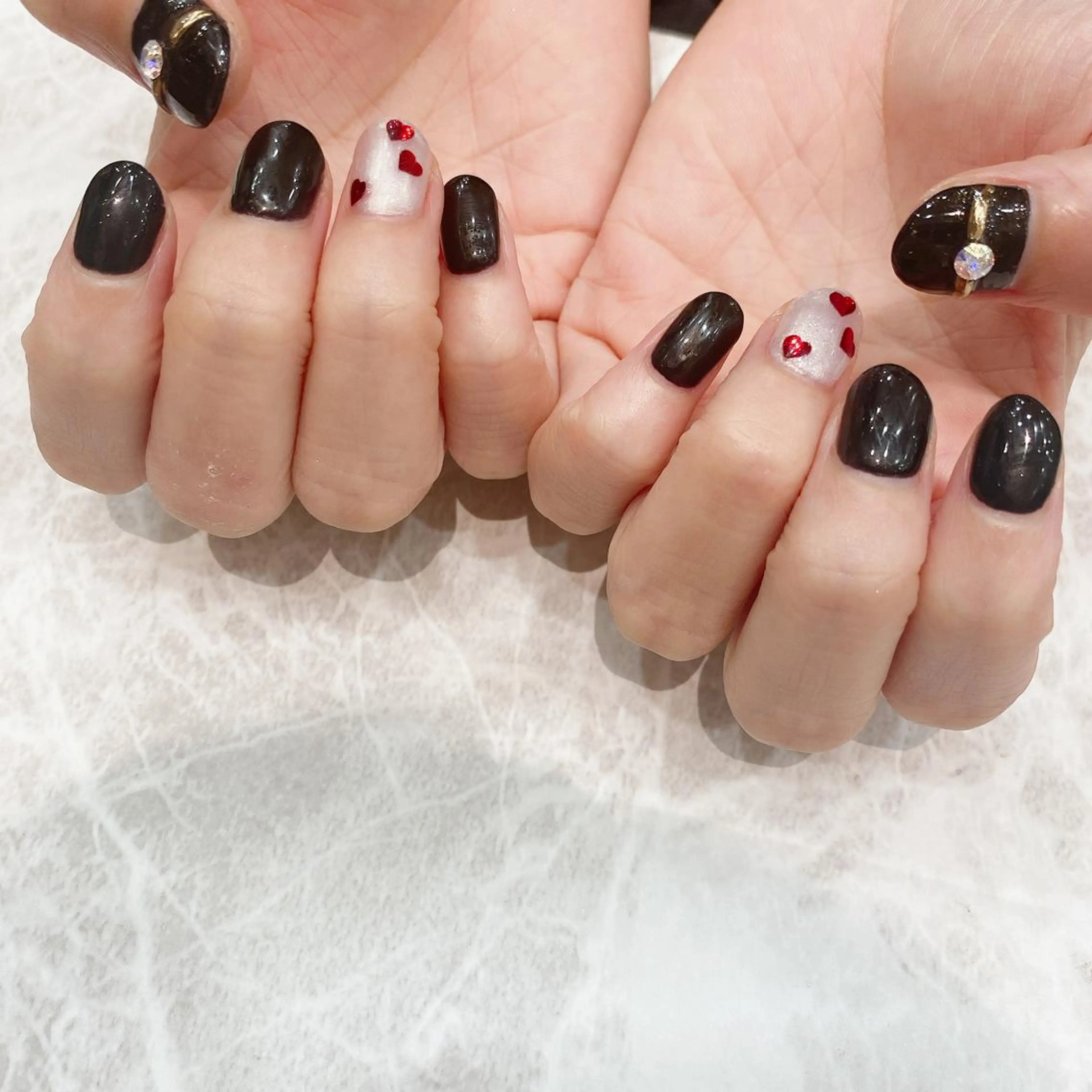 ネイル ハート 関谷 真登佳のネイルデザイン