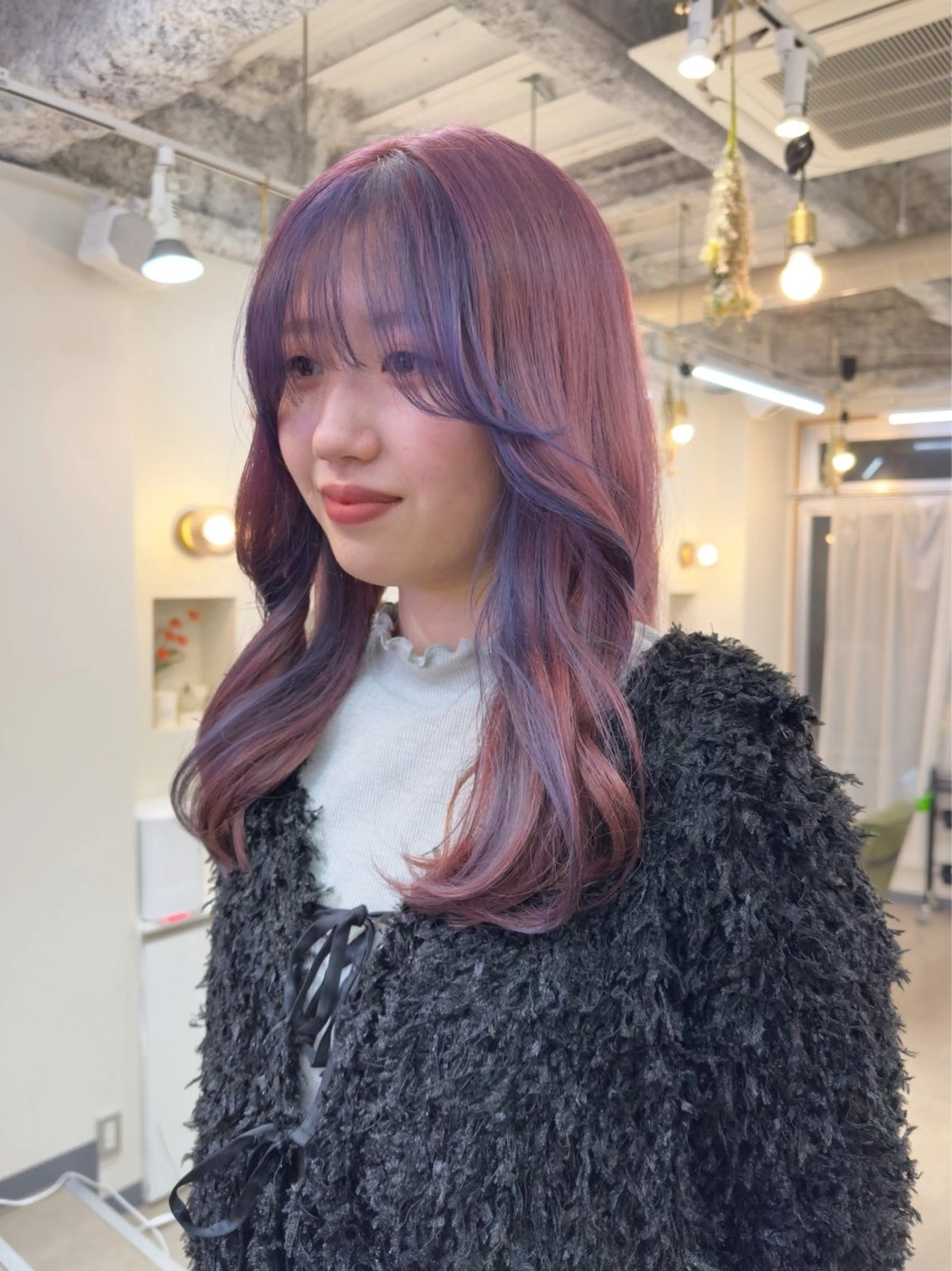 ロング カラー ヘアカラー レイヤー/顔周り /いいぬまみかのヘアスタイル