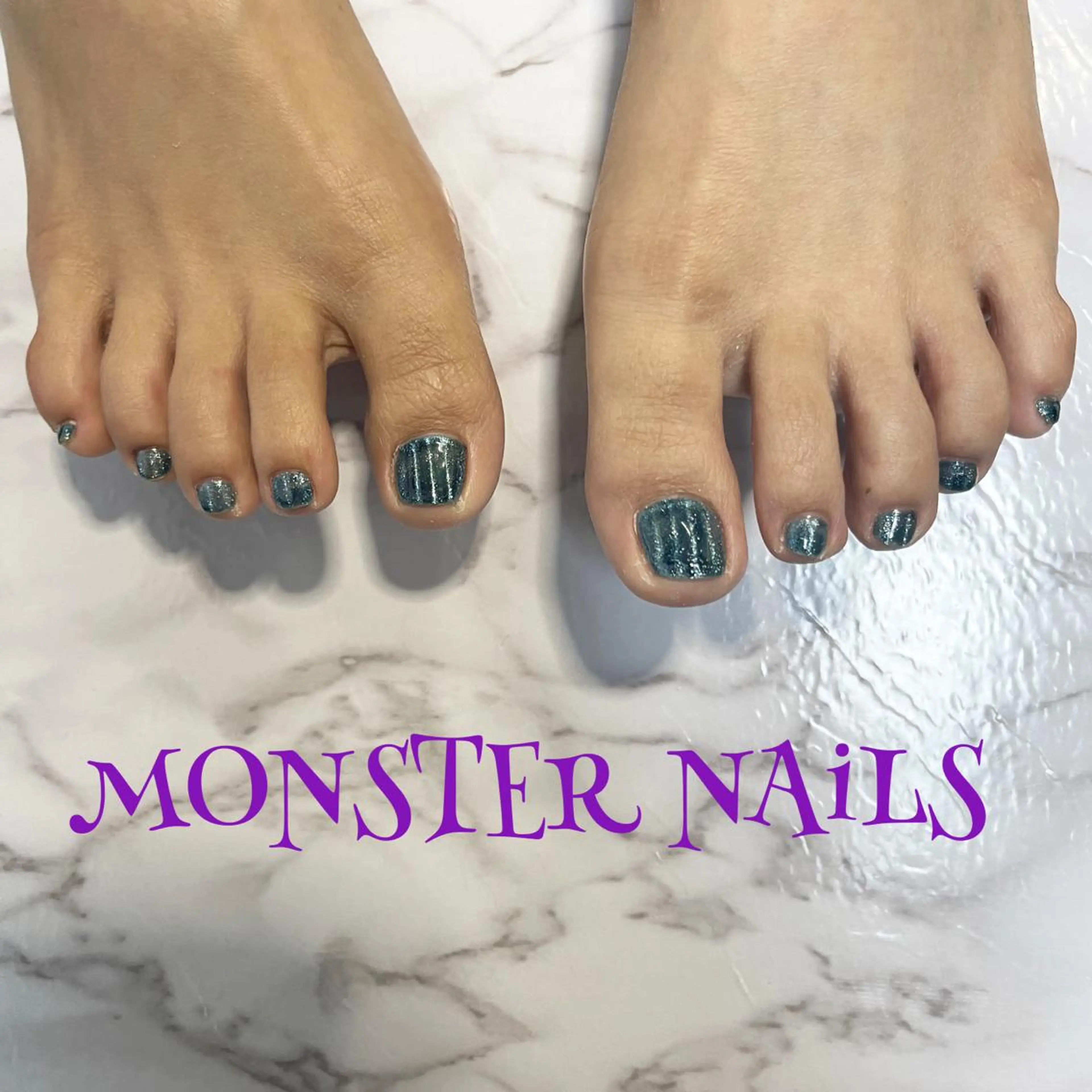 ネイル フットネイル MONSTER NAiLSのネイルデザイン