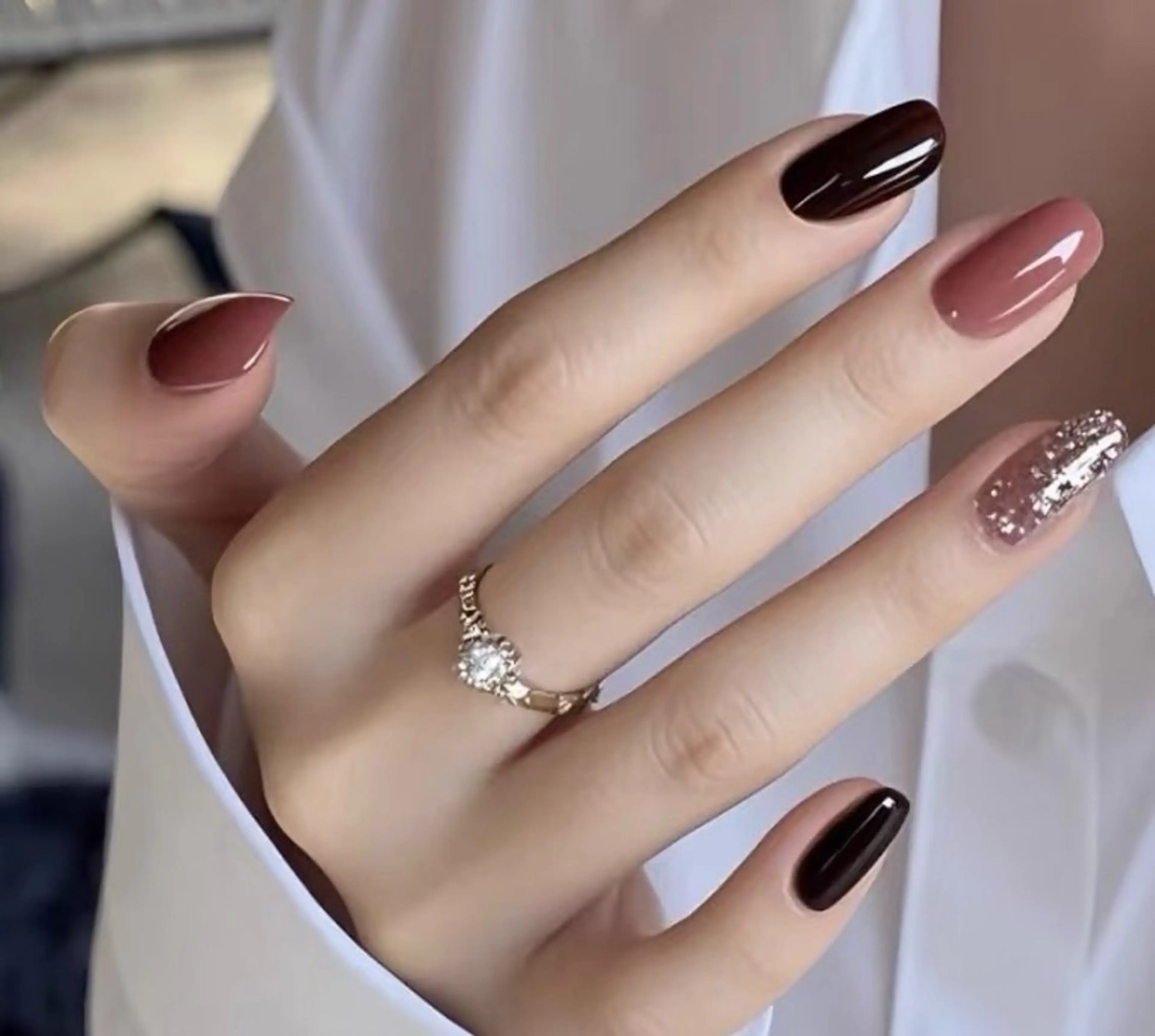 ネイル 高木 維麗絲のネイルデザイン