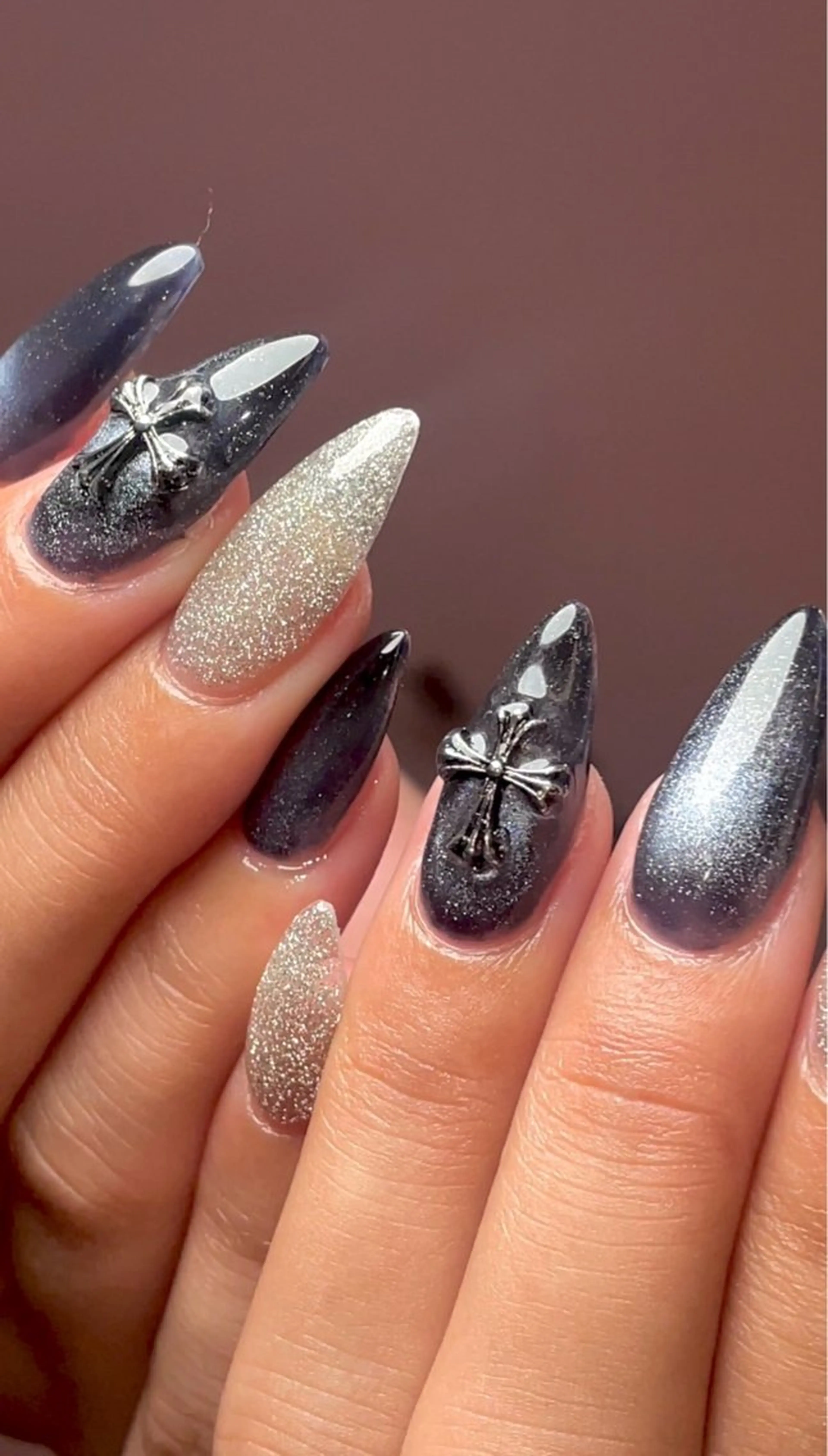 ネイル 長さ出し nail salon王妃の園所属・王妃の園 ohinosonoのネイルデザイン