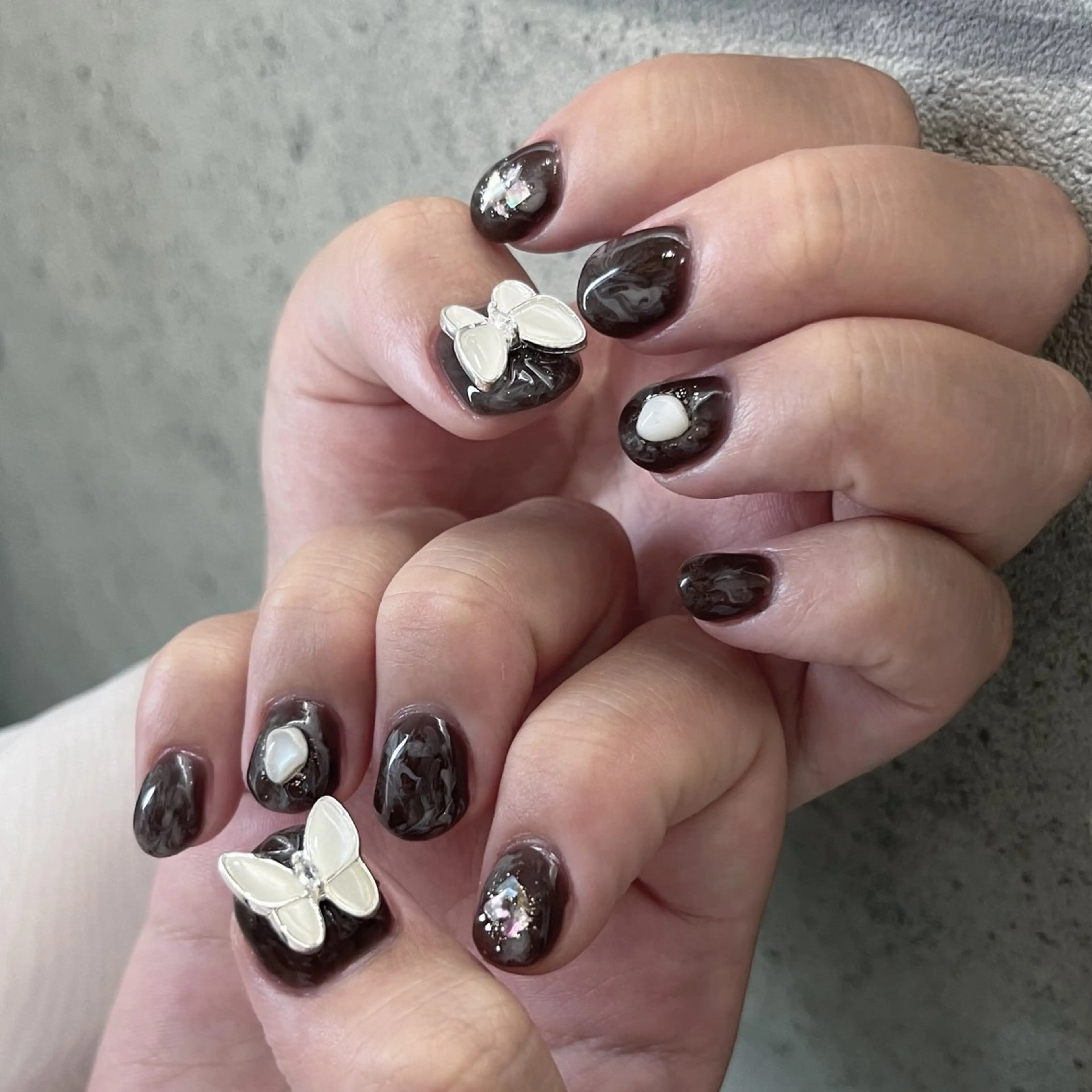 ネイル 大理石ネイル(マーブル) TRU NAIL&EYE 本厚木店所属・TRU NAIL 本厚木 かなのネイルデザイン