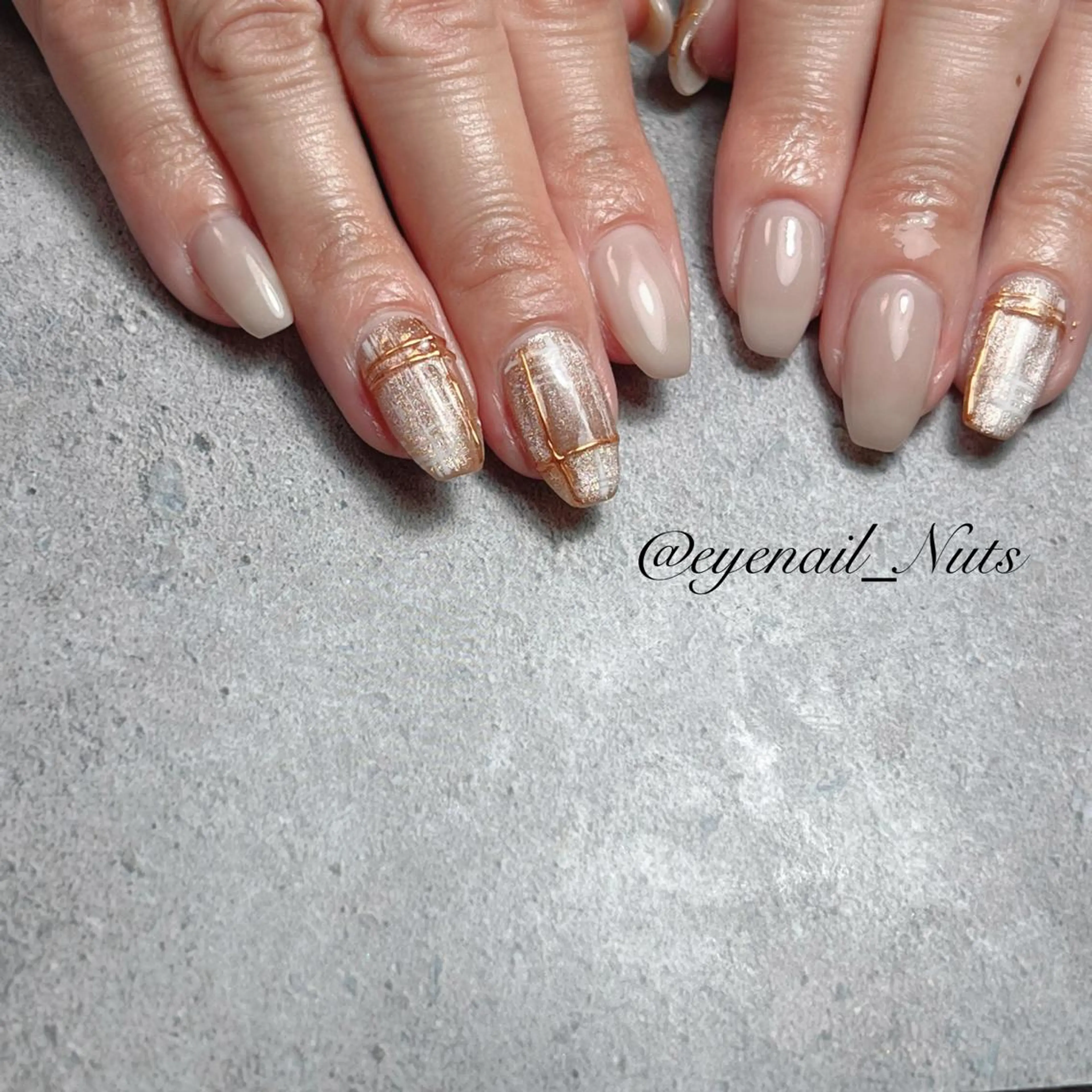 ネイル マグネットネイル ミラーネイル ハンドネイル 土居 夏美のマツエク・マツパデザイン