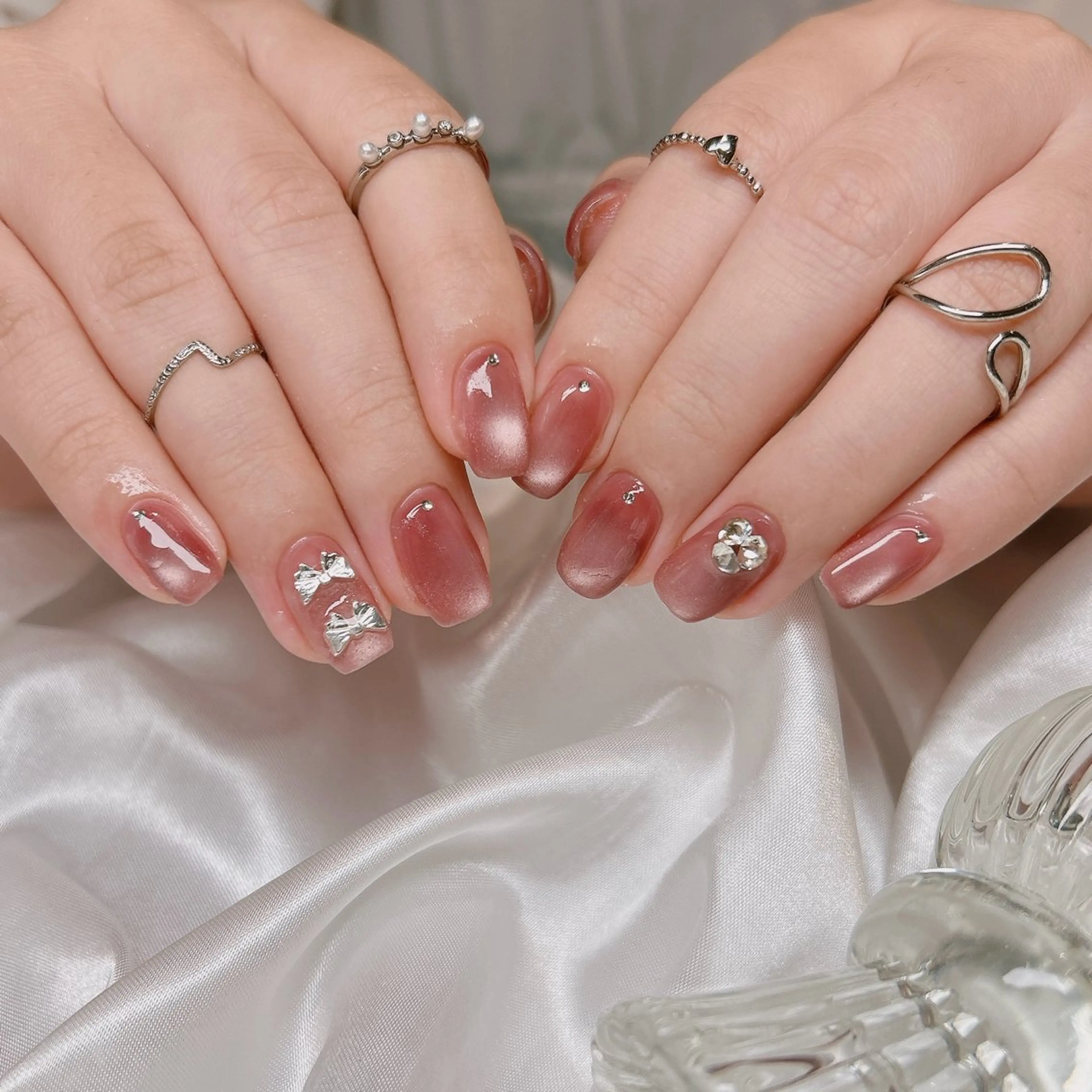 ネイル マグネットネイル ハンドネイル junna のぞいてねのネイルデザイン