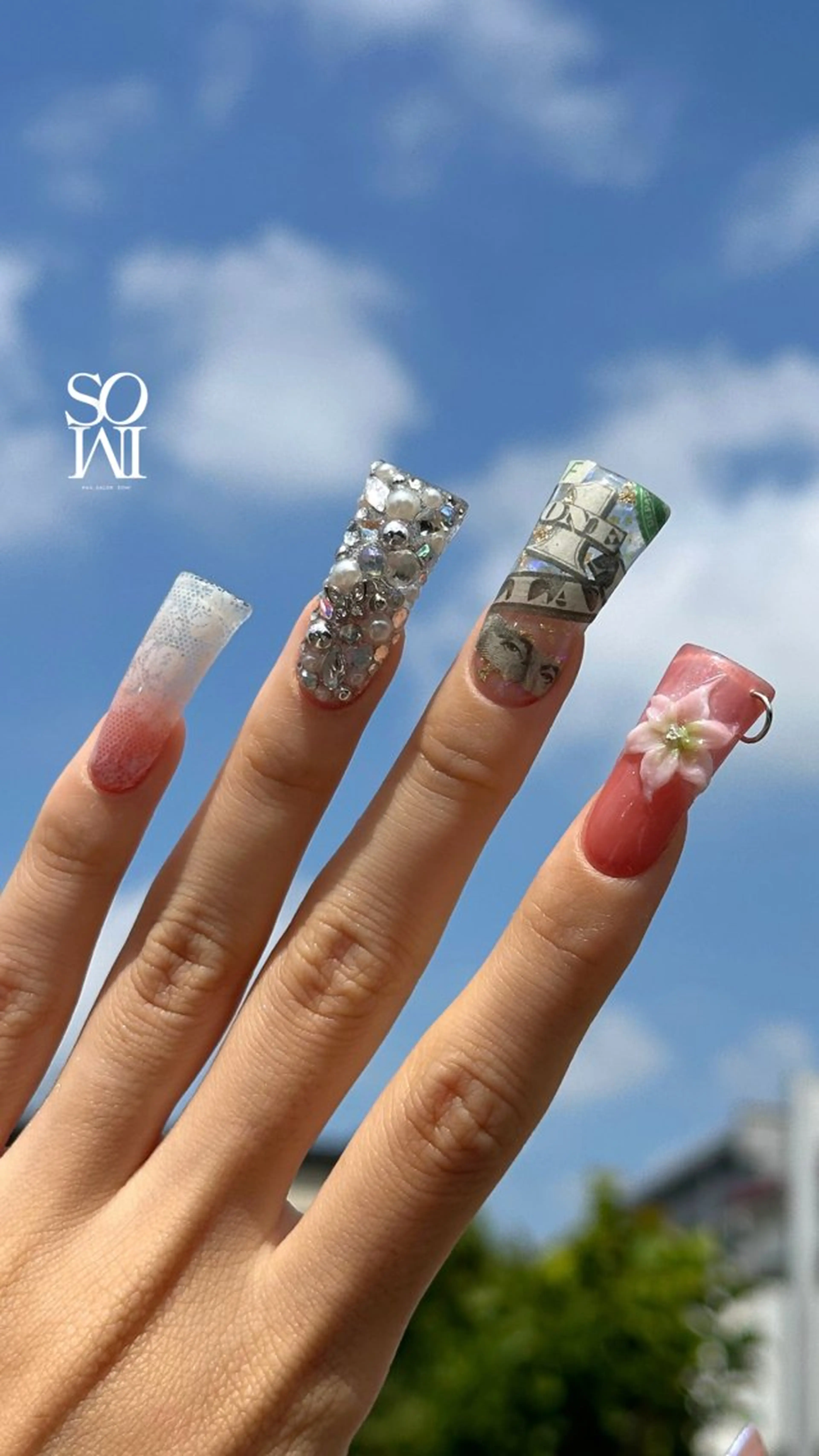 ネイル フラワーネイル ハンドネイル NAILSALON SOMI所属・町田 NAIL SALON SOMIのネイルデザイン