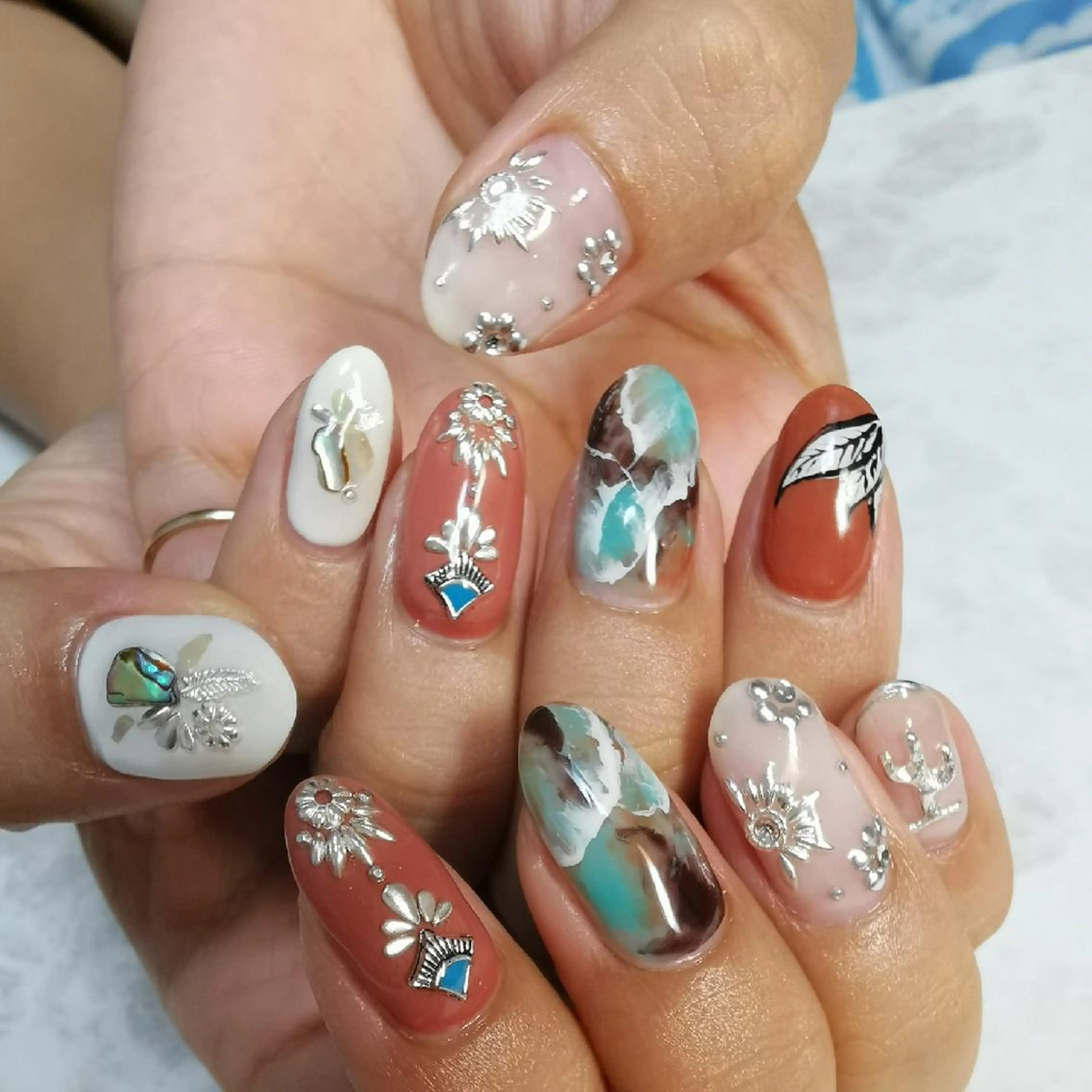 ネイル 持ち込み ハンドネイル reve あやののネイルデザイン