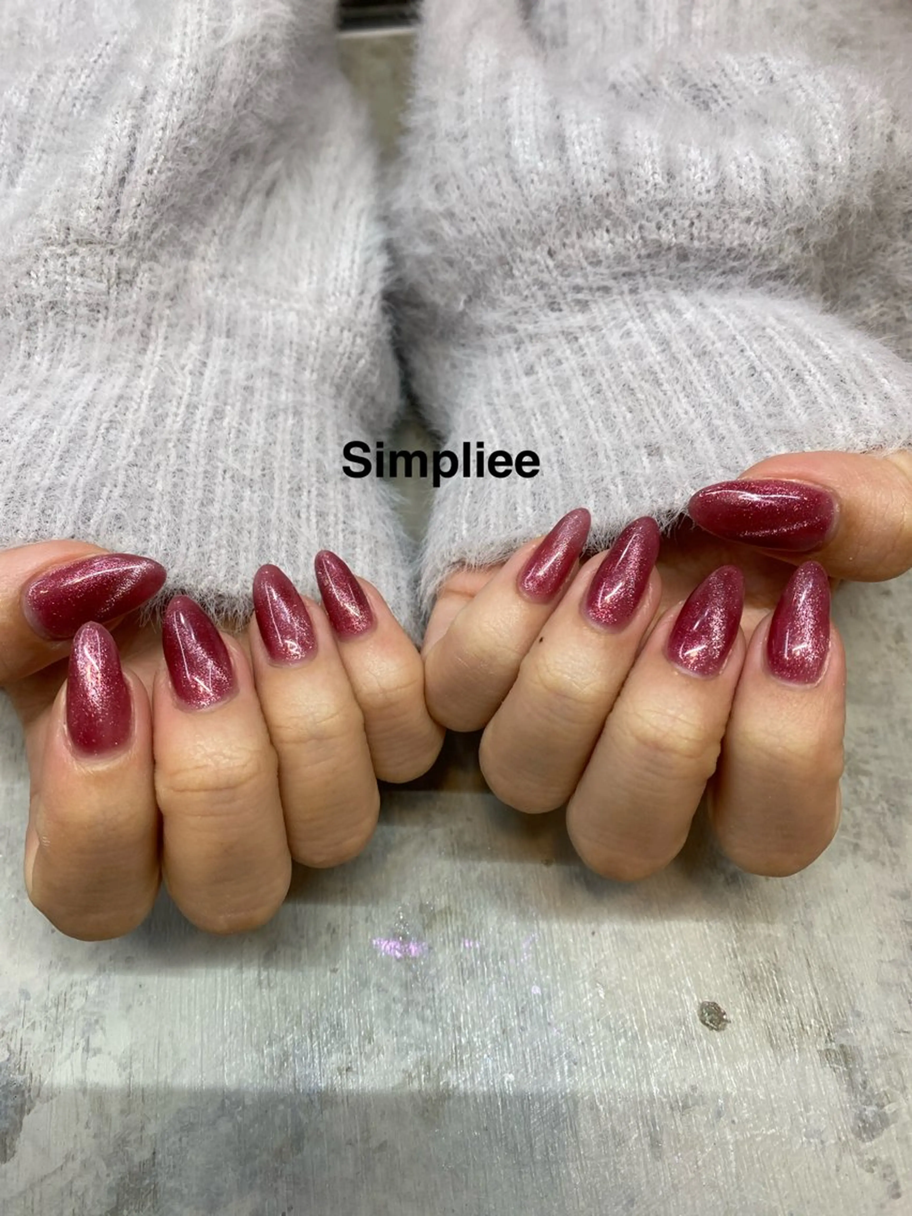 ネイル シンプリーワン 渋谷店🪄MOENAのネイルデザイン