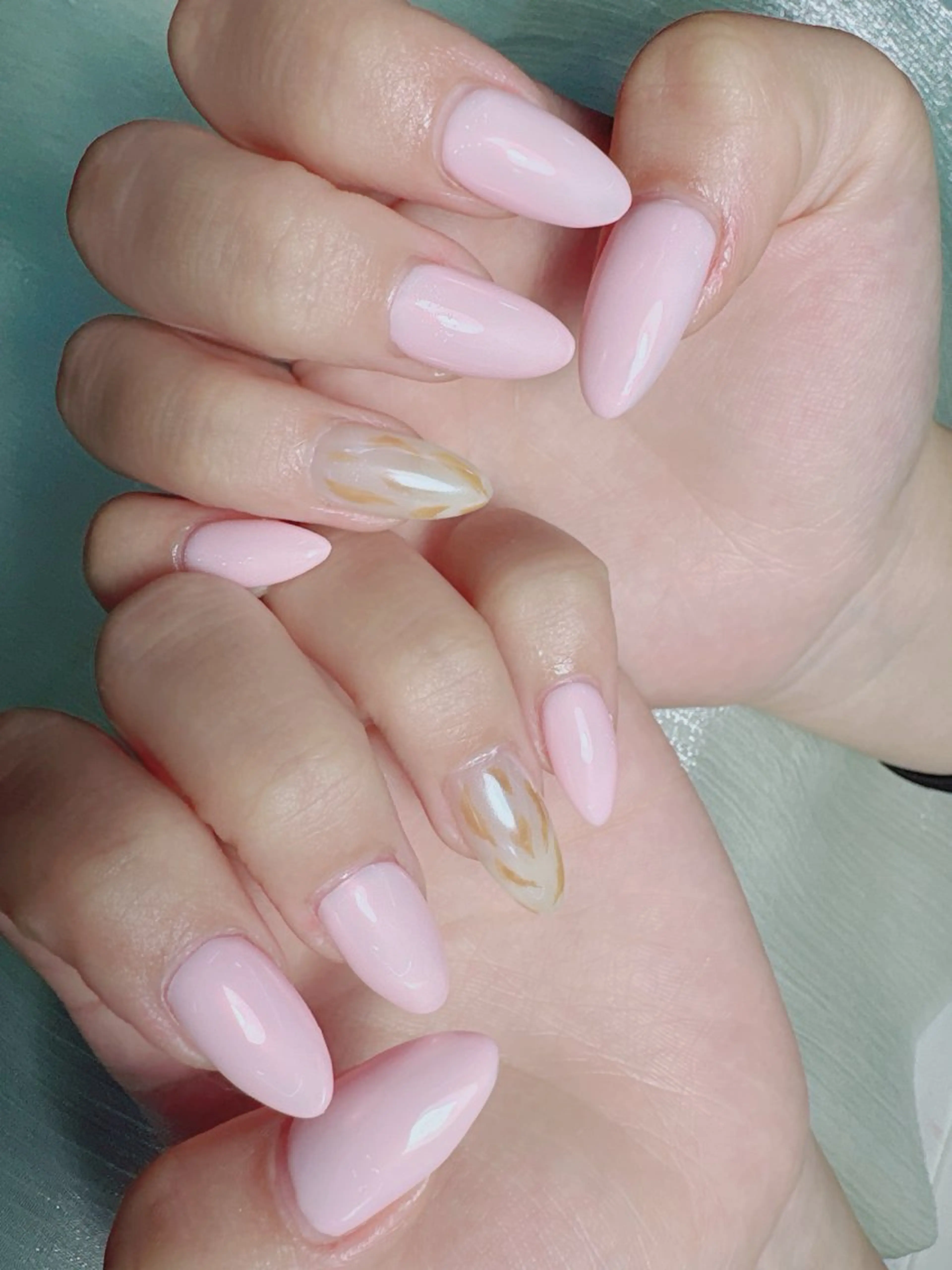 ネイル ハンドネイル Yuxi Beauty salon 【ユーシィー ビューティ サロン】所属・ユーシーネイルサロン 池田公園店のネイルデザイン