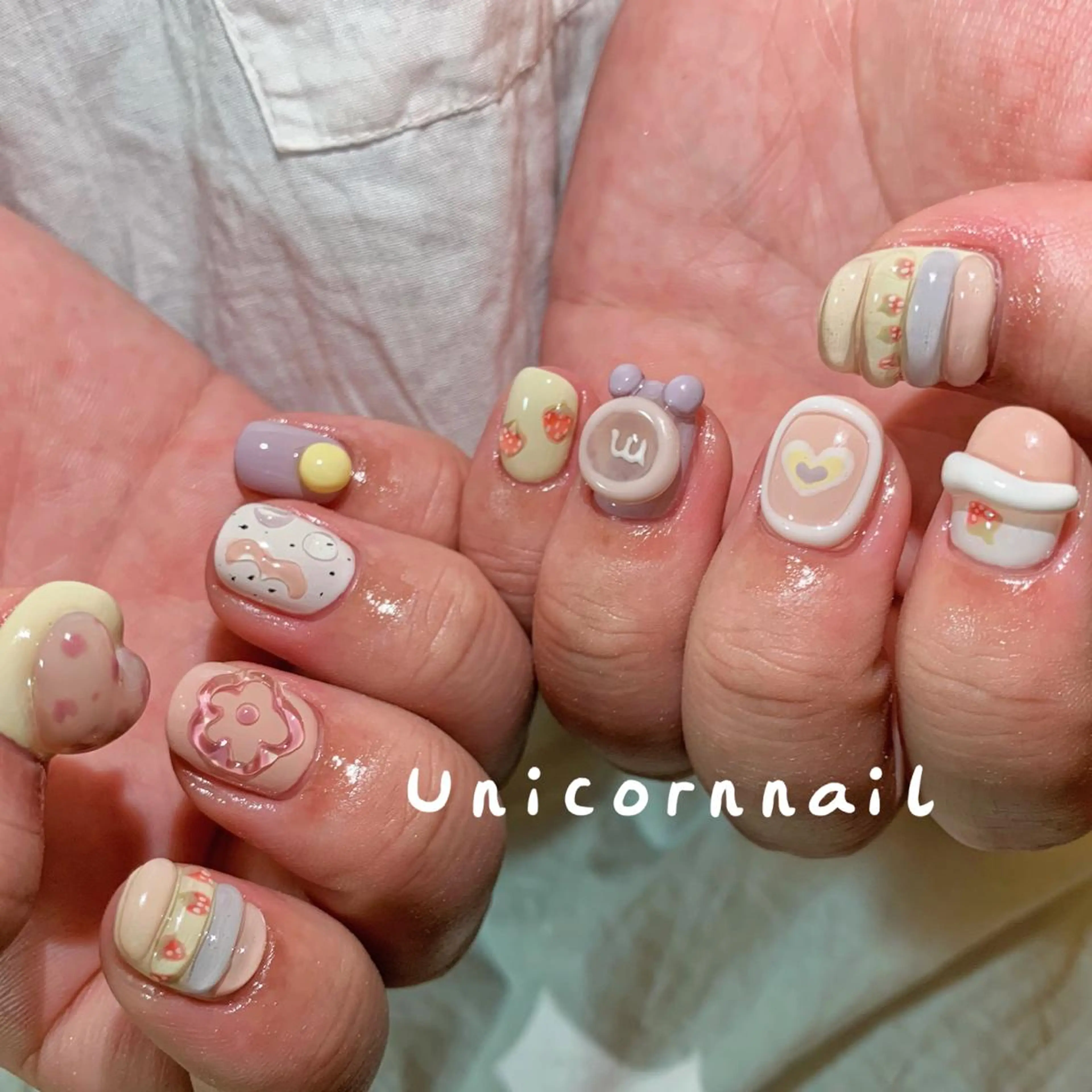 ネイル UnicornNail所属・Unicorn Nail 矢場町店のネイルデザイン