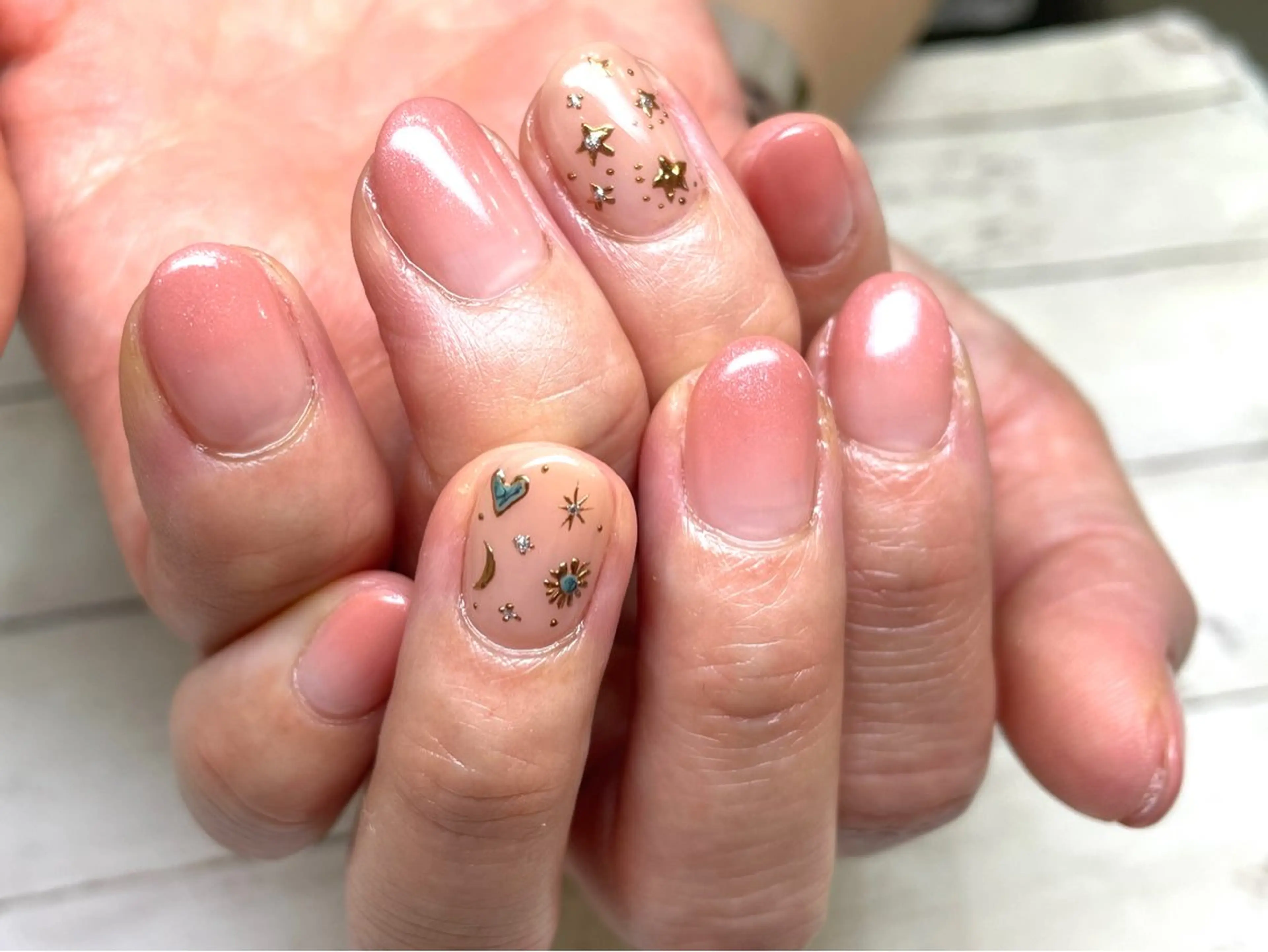 ネイル Natsumi 𓂃𓈒𓏸𓍯のネイルデザイン