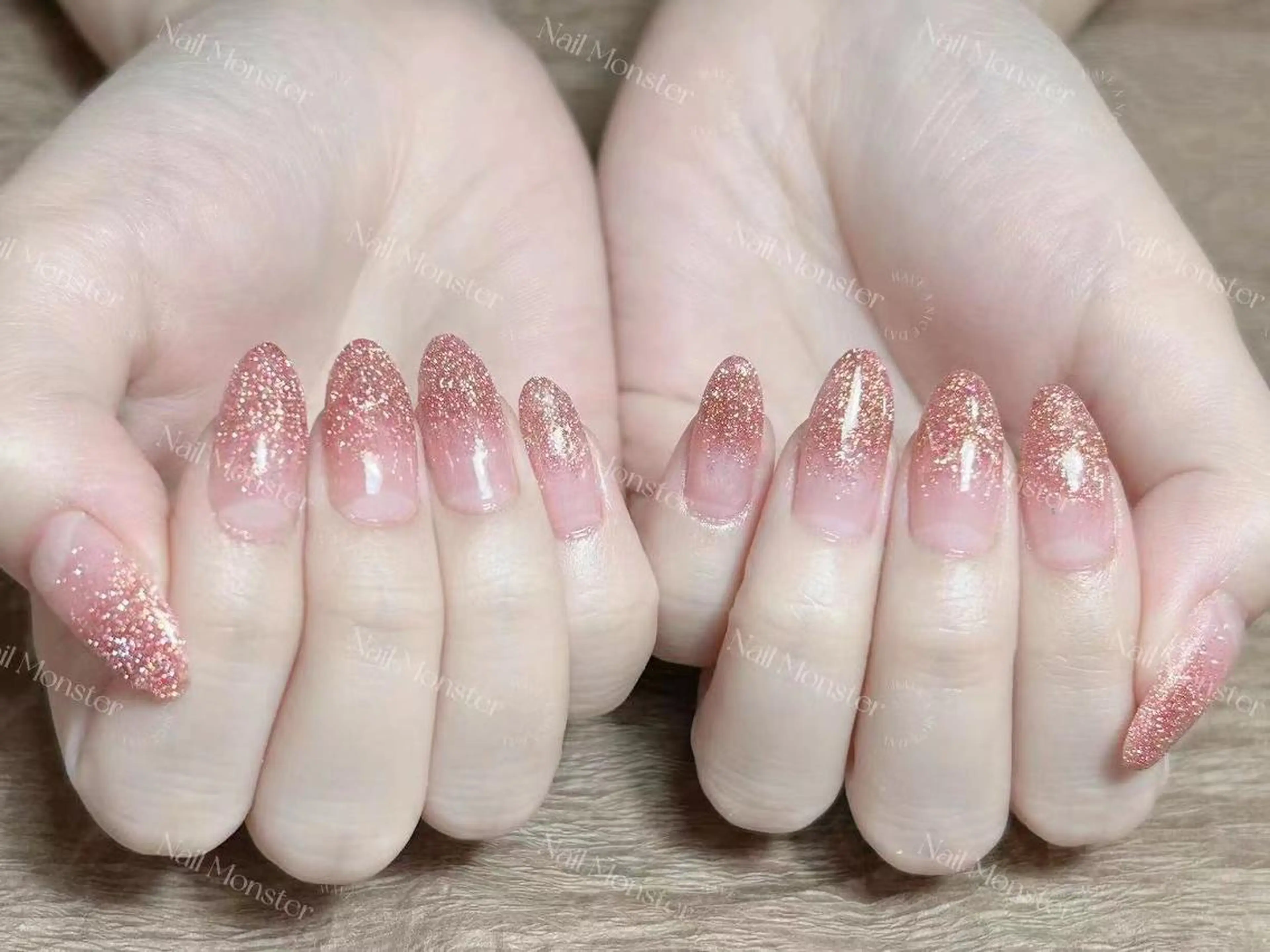 ネイル yu ri 🌹のネイルデザイン