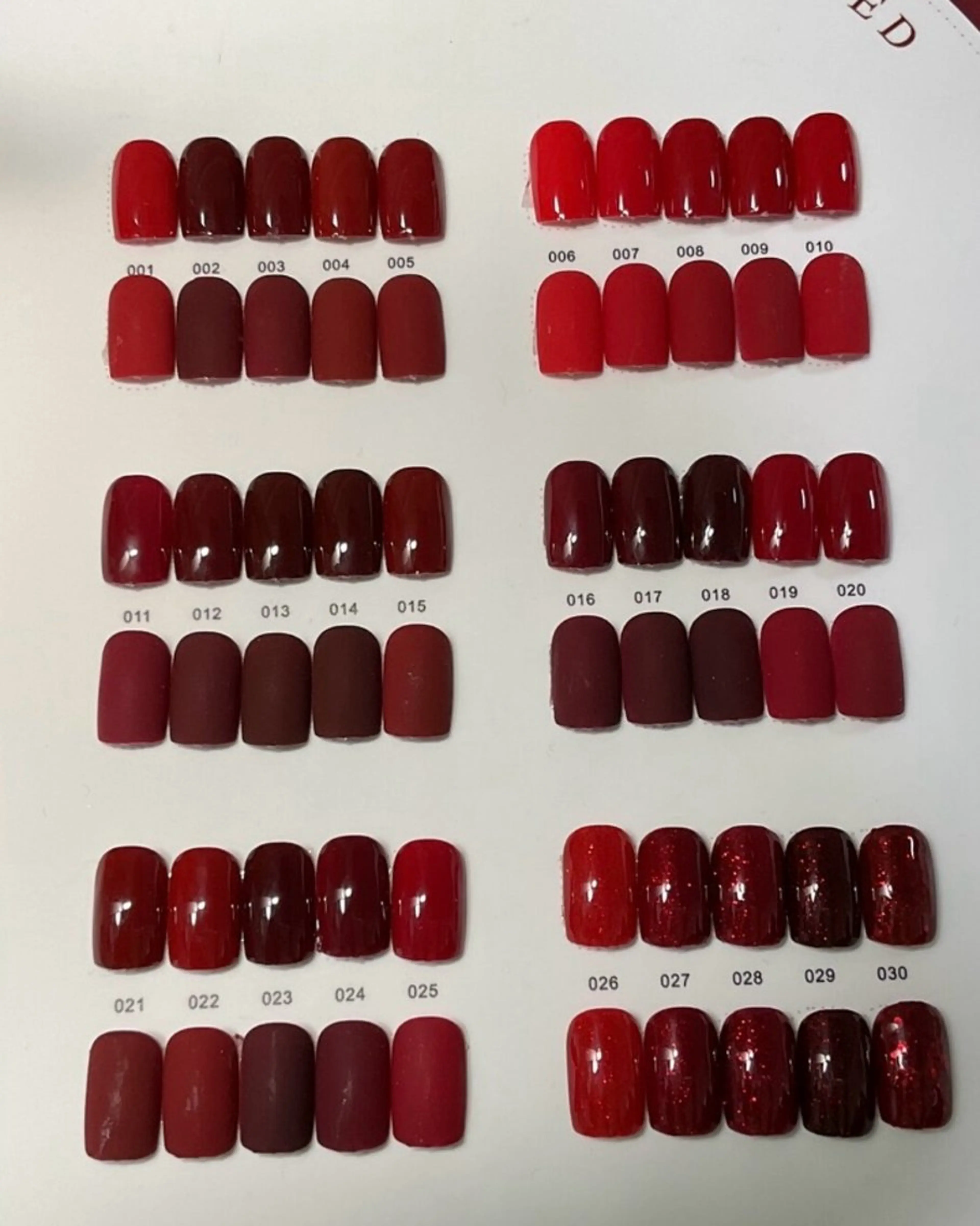 ネイル 赤色 ハンドネイル NANA NAIL所属・ゆ かのネイルデザイン