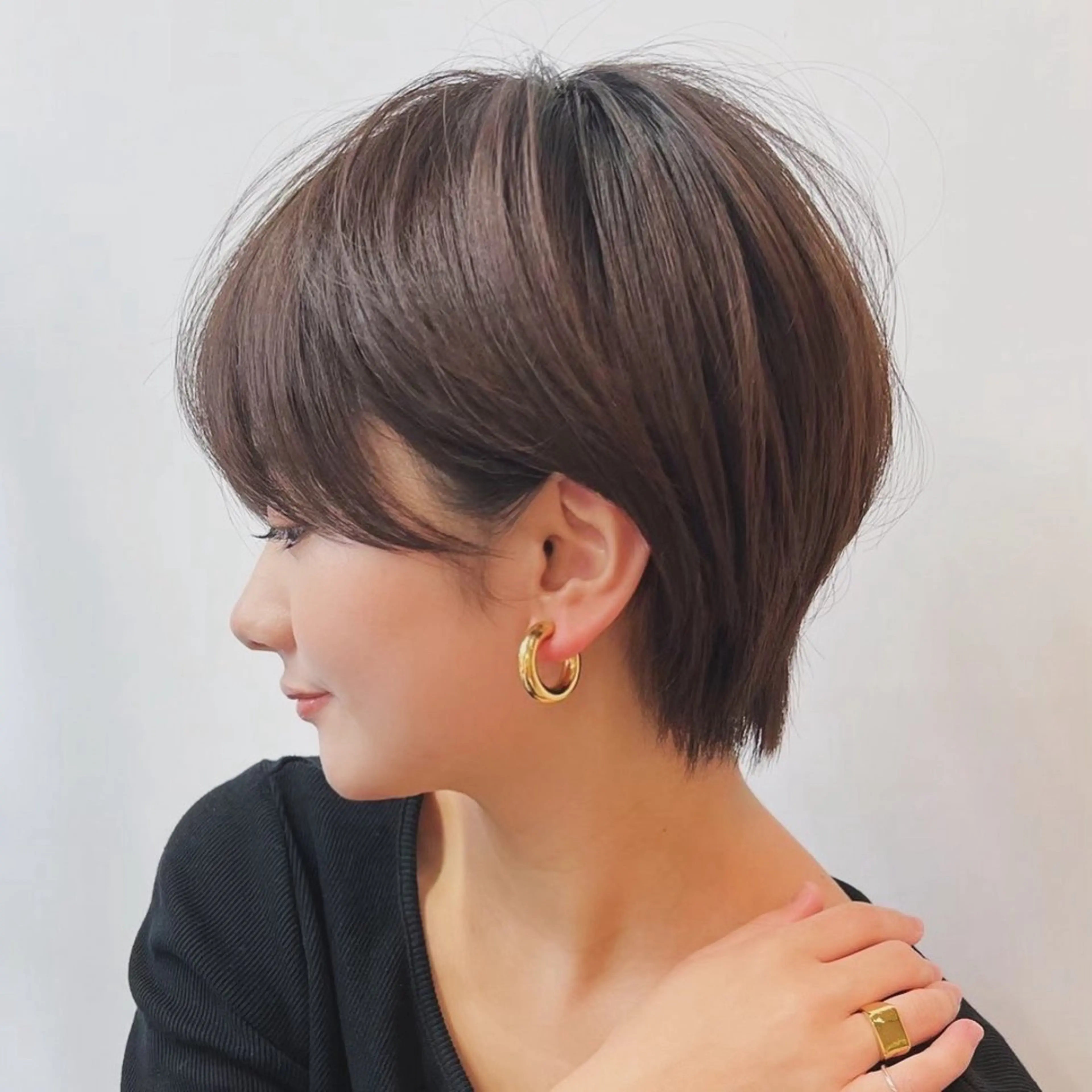 ショート mee.浦和店所属・浦和指名率No.1 ショート特化美容師のヘアスタイル