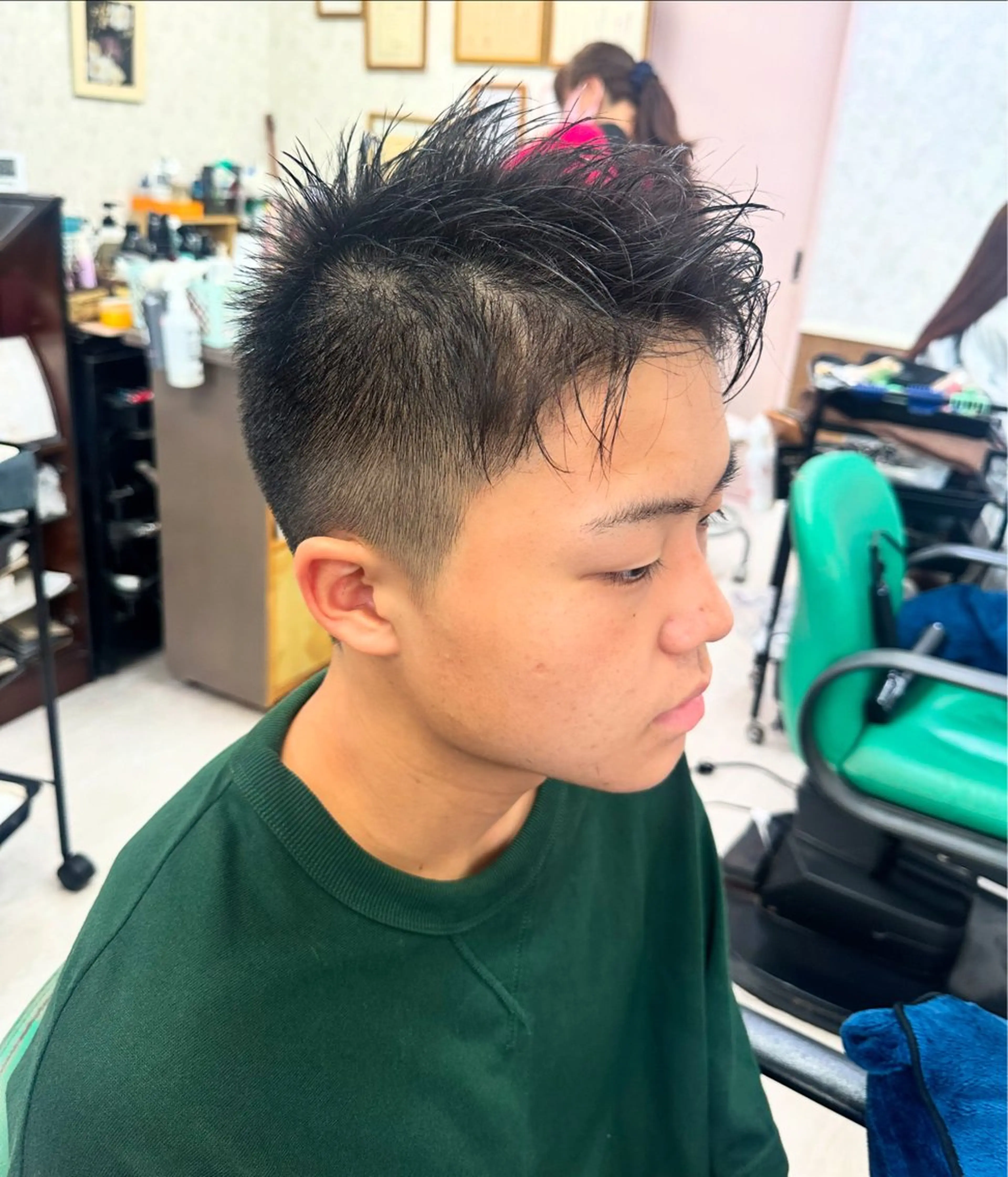 キッズ カット 髪質改善のプロ✨りな さんのヘアスタイル