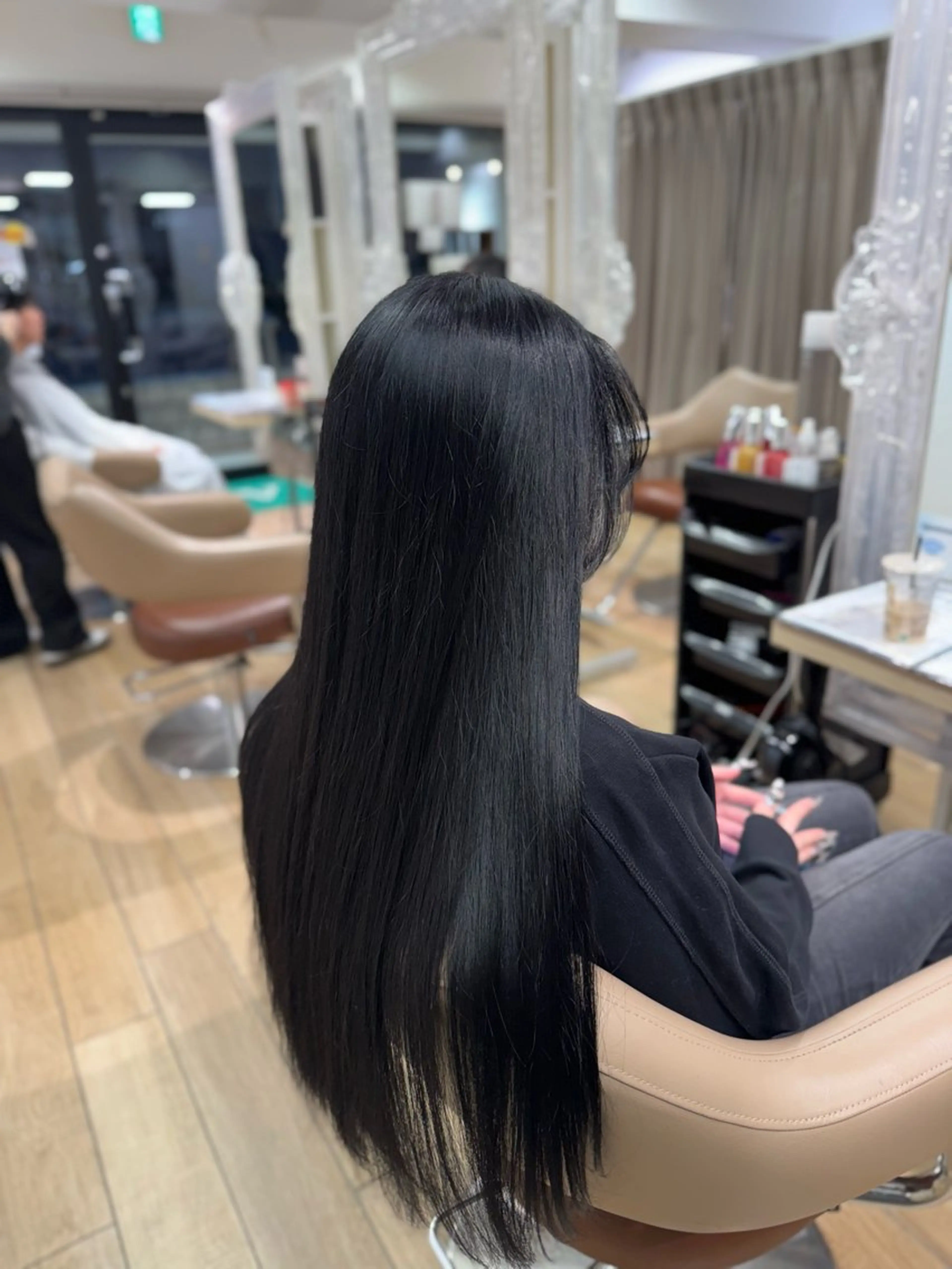 パーマ 縮毛矯正 田村 真菜のヘアスタイル