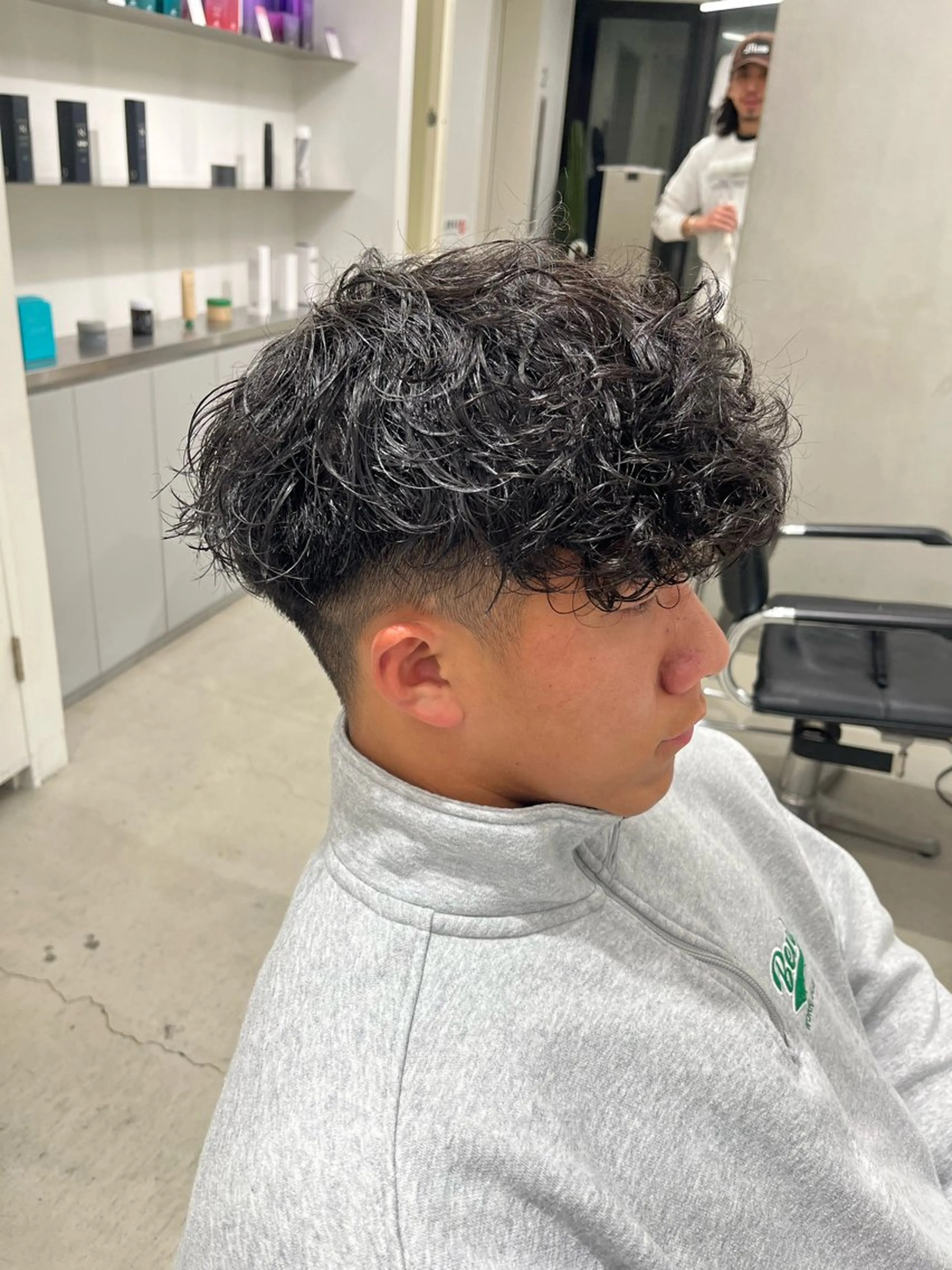 パーマ メンズ 深谷 侑亮のヘアスタイル