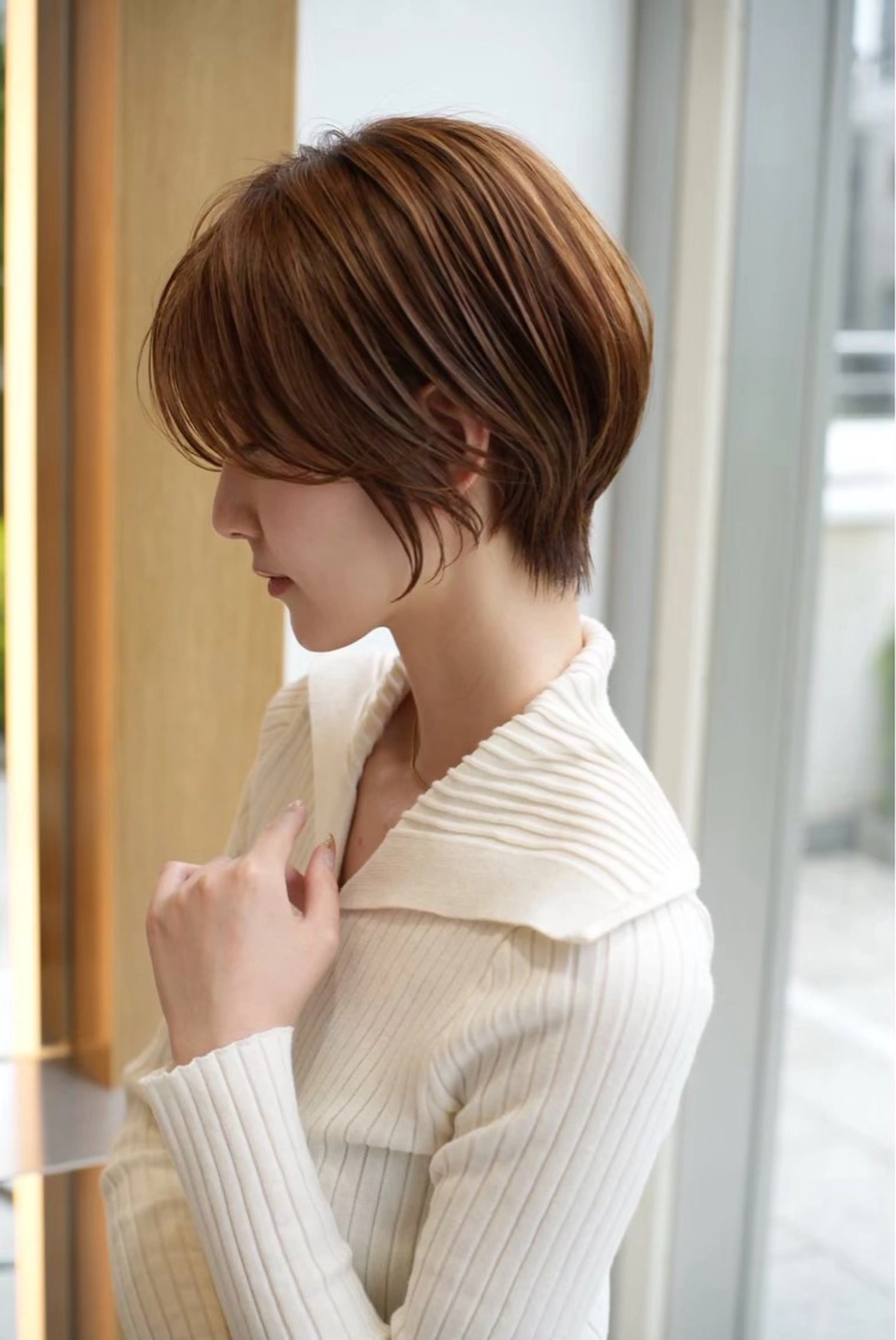 ショート 透明感カラー/伊藤 陸/soigneのヘアスタイル