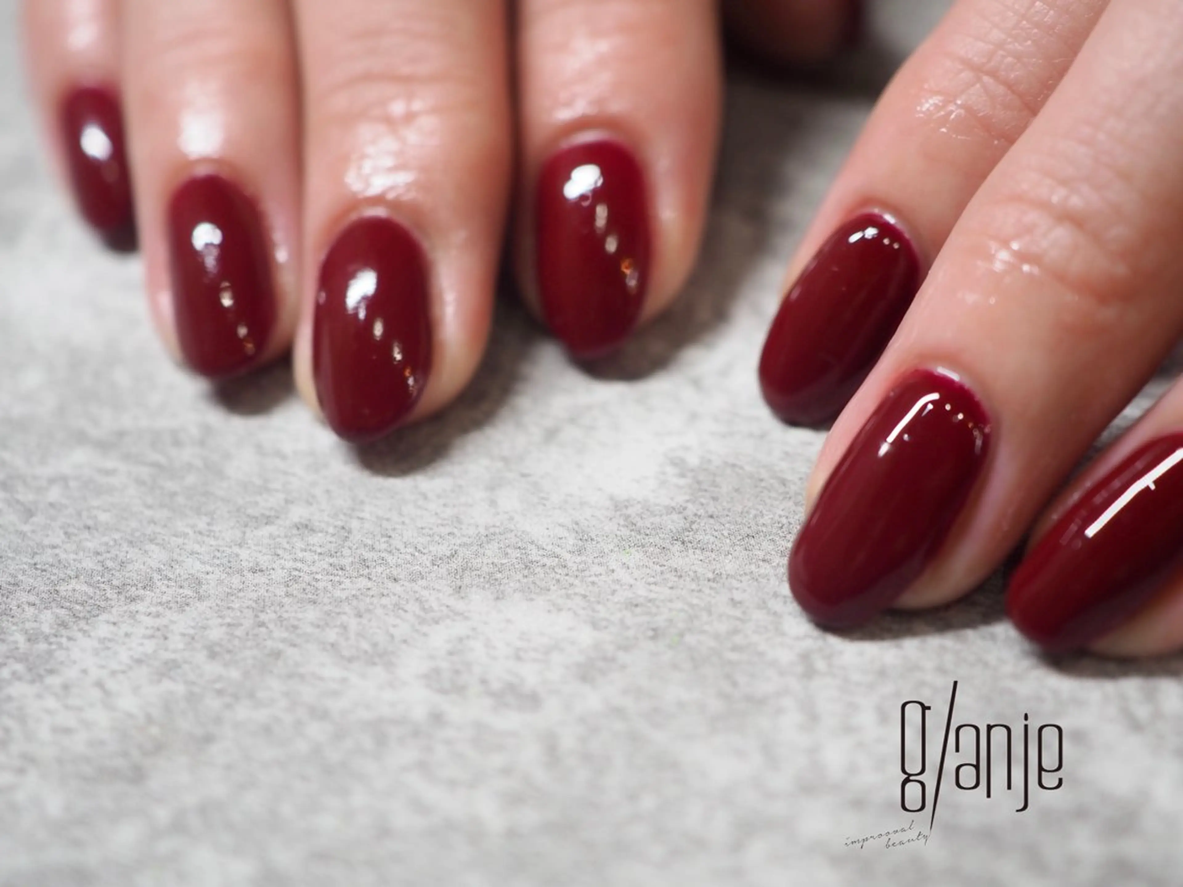 ネイル glaNje shioriのネイルデザイン