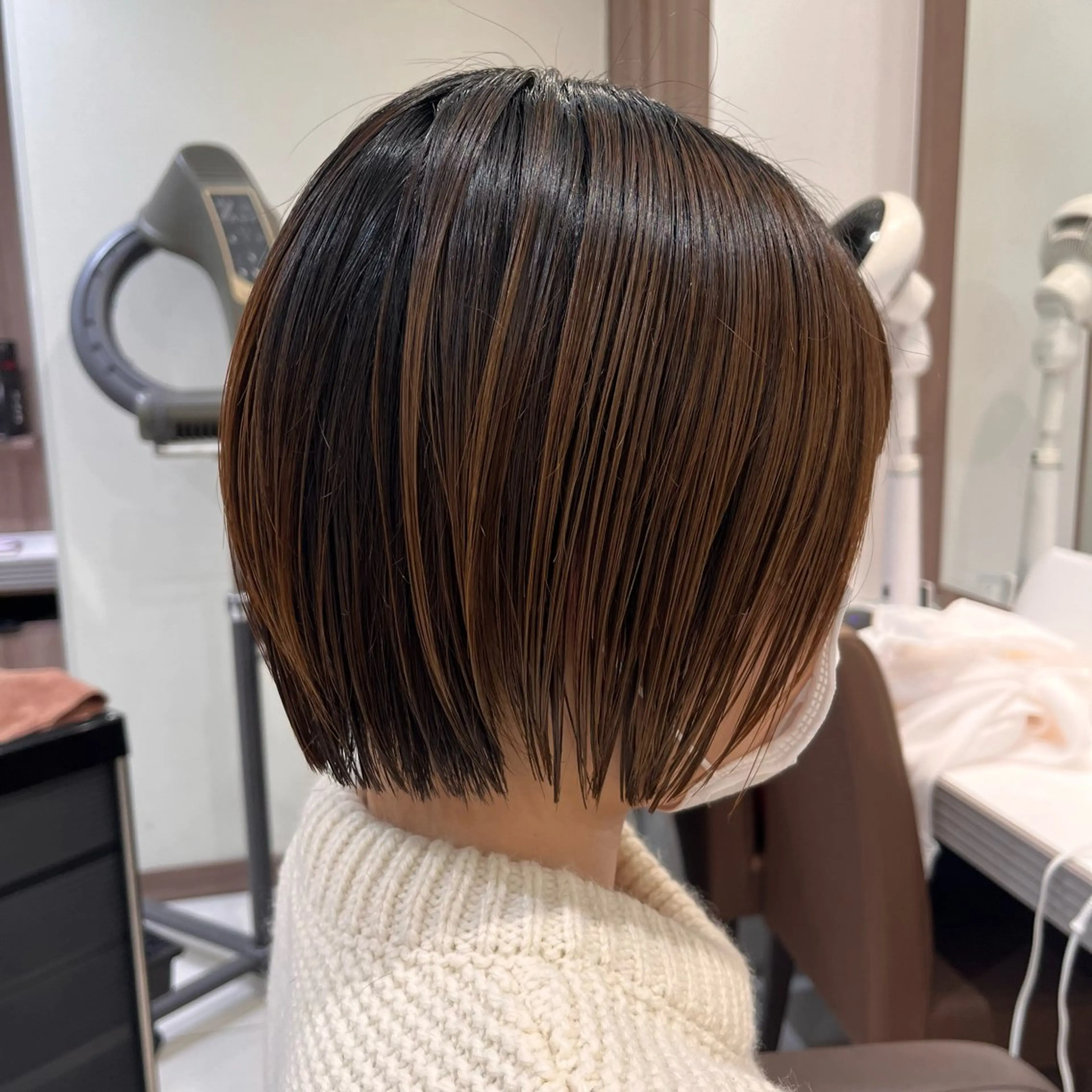 ショート カラー ナチュラル暖色カラー 🤎 佐藤栞のヘアスタイル