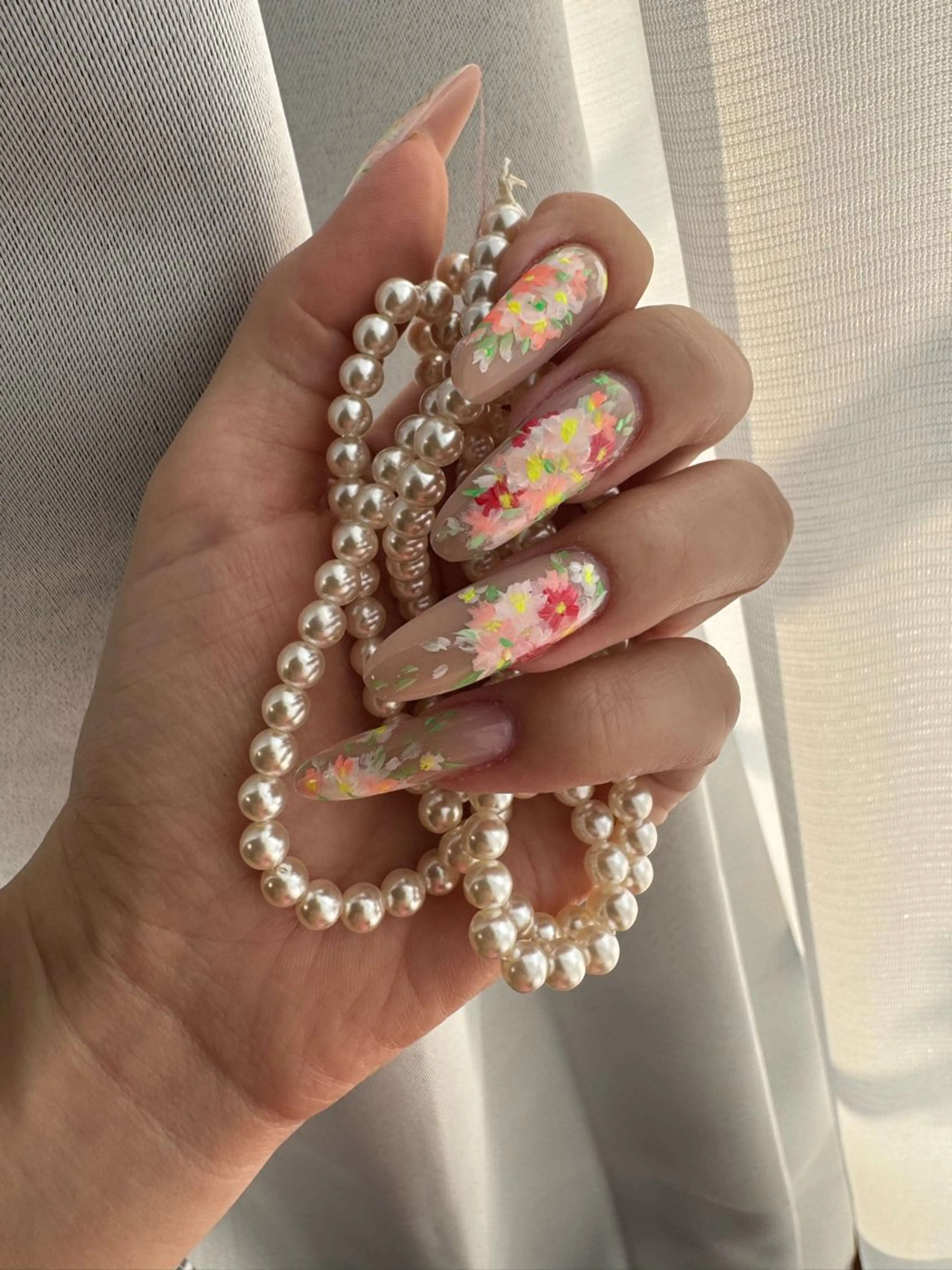 ネイル ベロバ クリスティーナのネイルデザイン