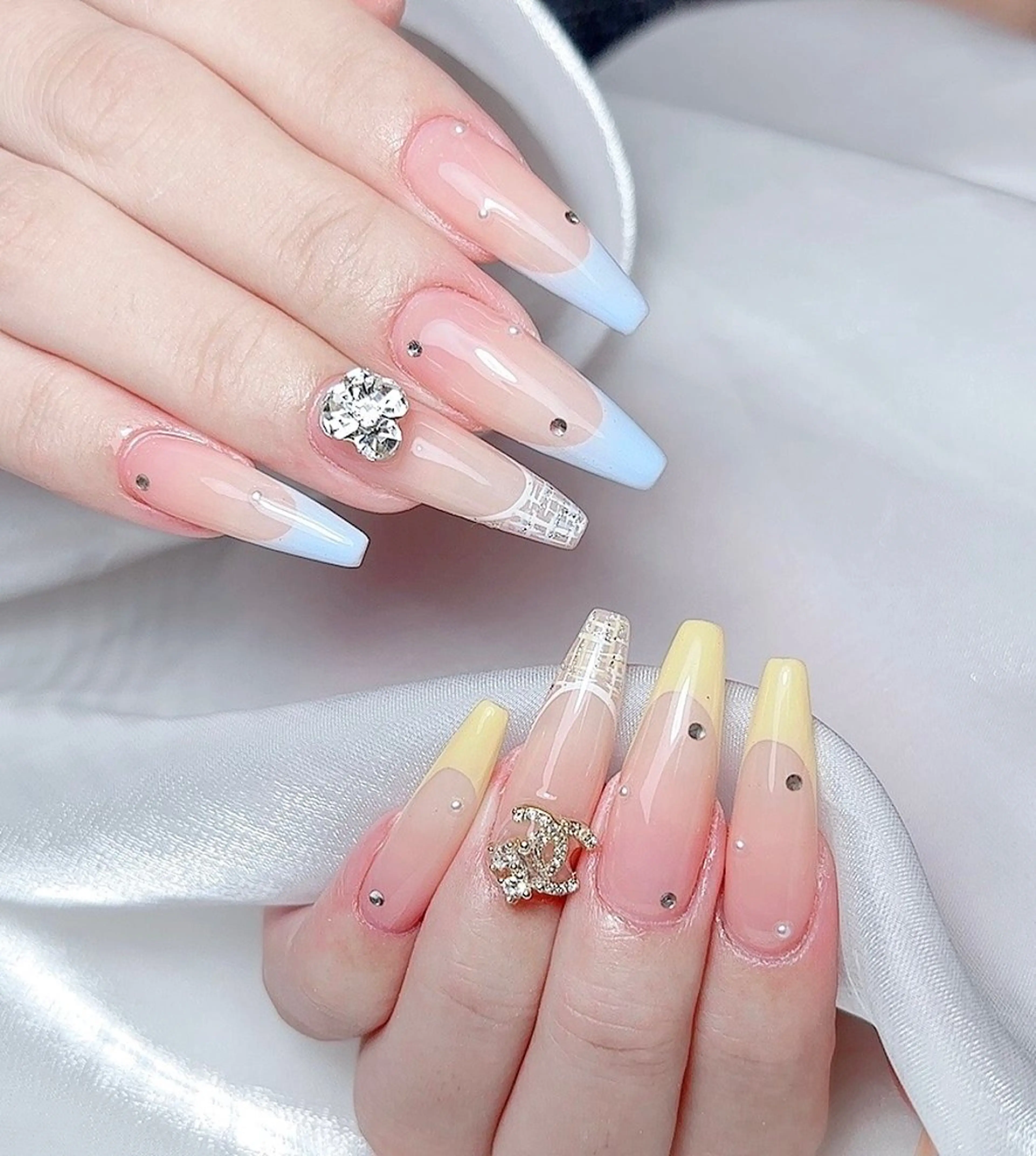 ネイル ハンドネイル 🎀M nails✨ ビューティーのネイルデザイン