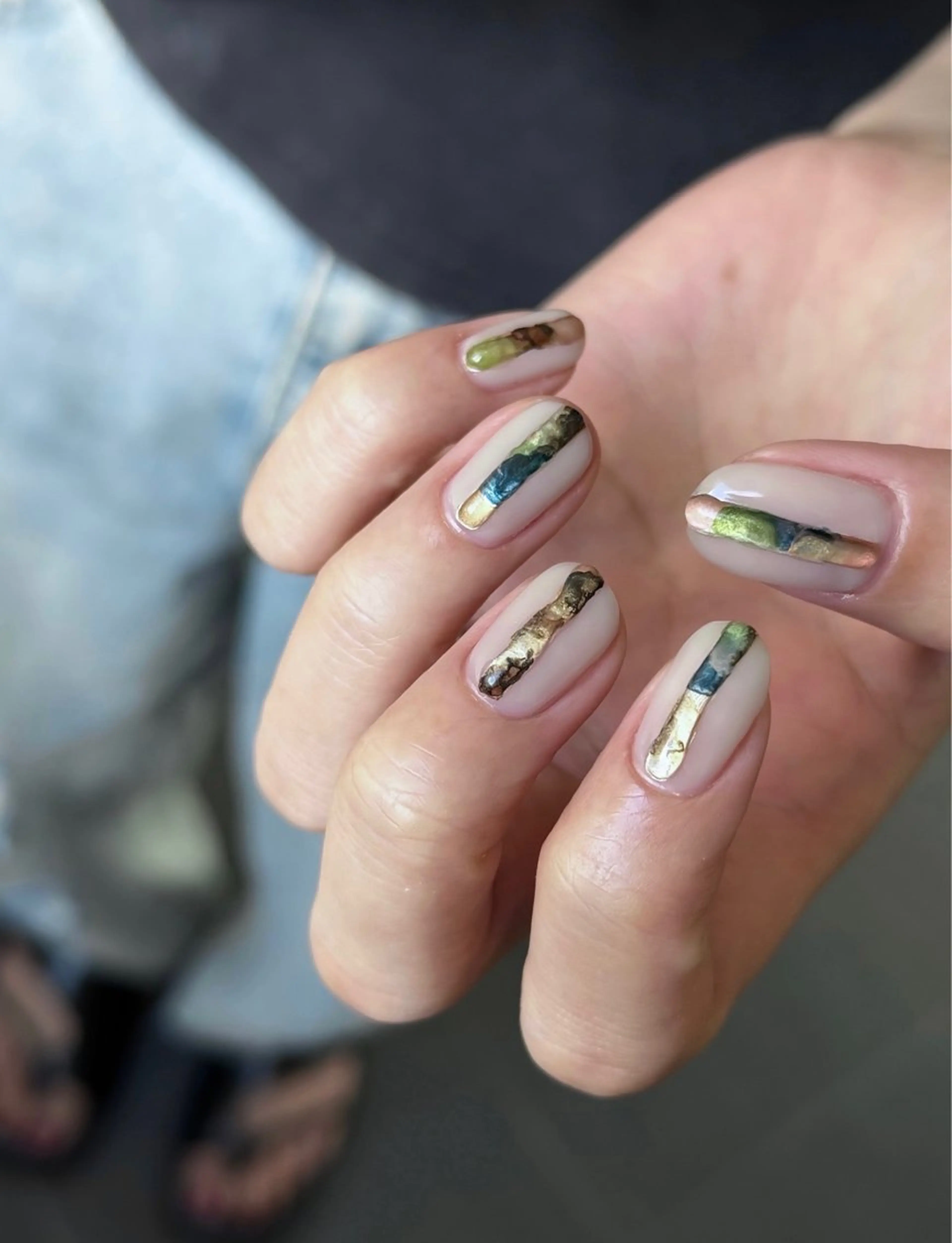 ネイル ニュアンスネイル ハンドネイル _ chihiroのネイルデザイン