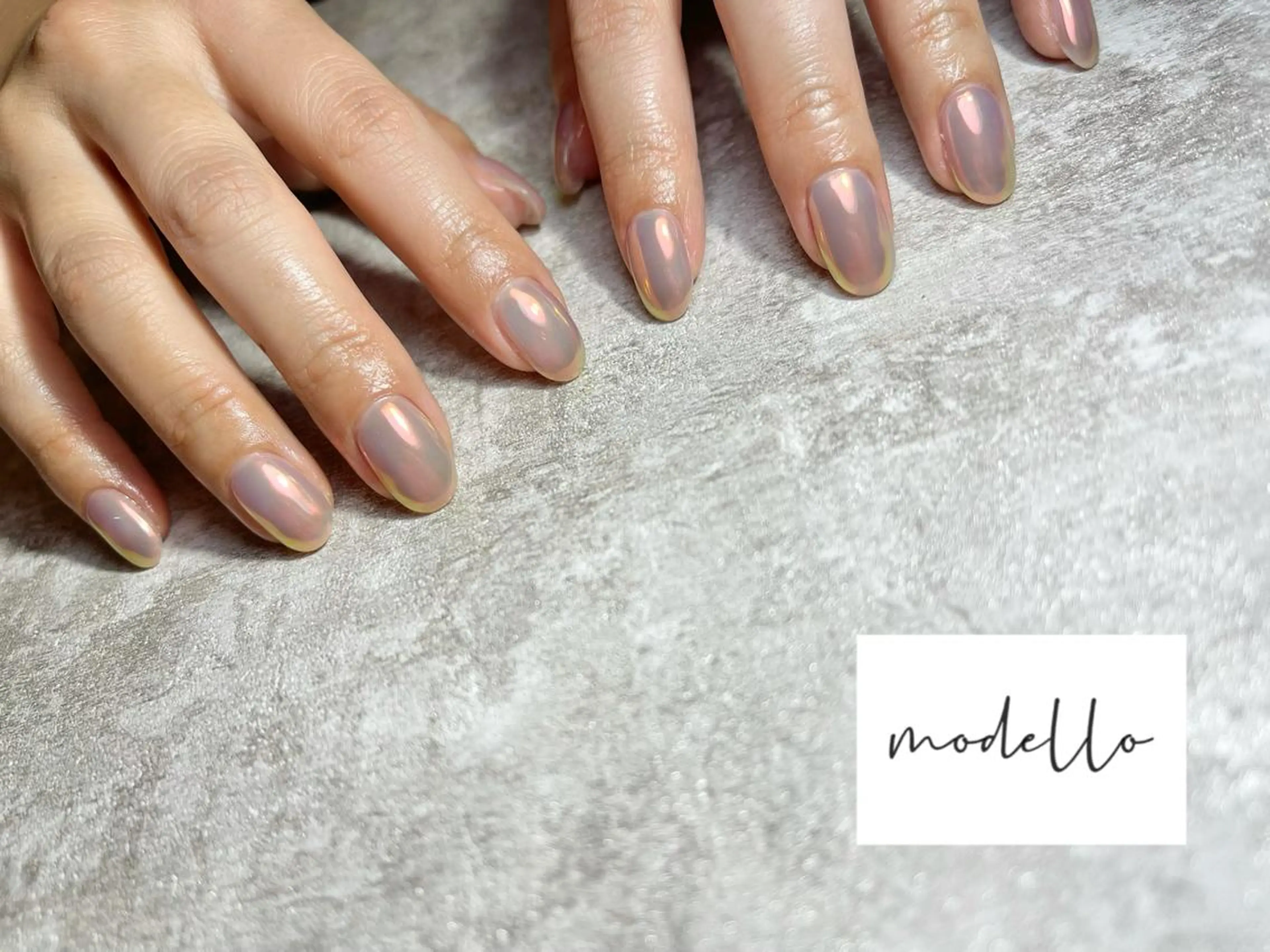 ネイル ミラーネイル ワンカラーネイル ハンドネイル modello tsuguのネイルデザイン