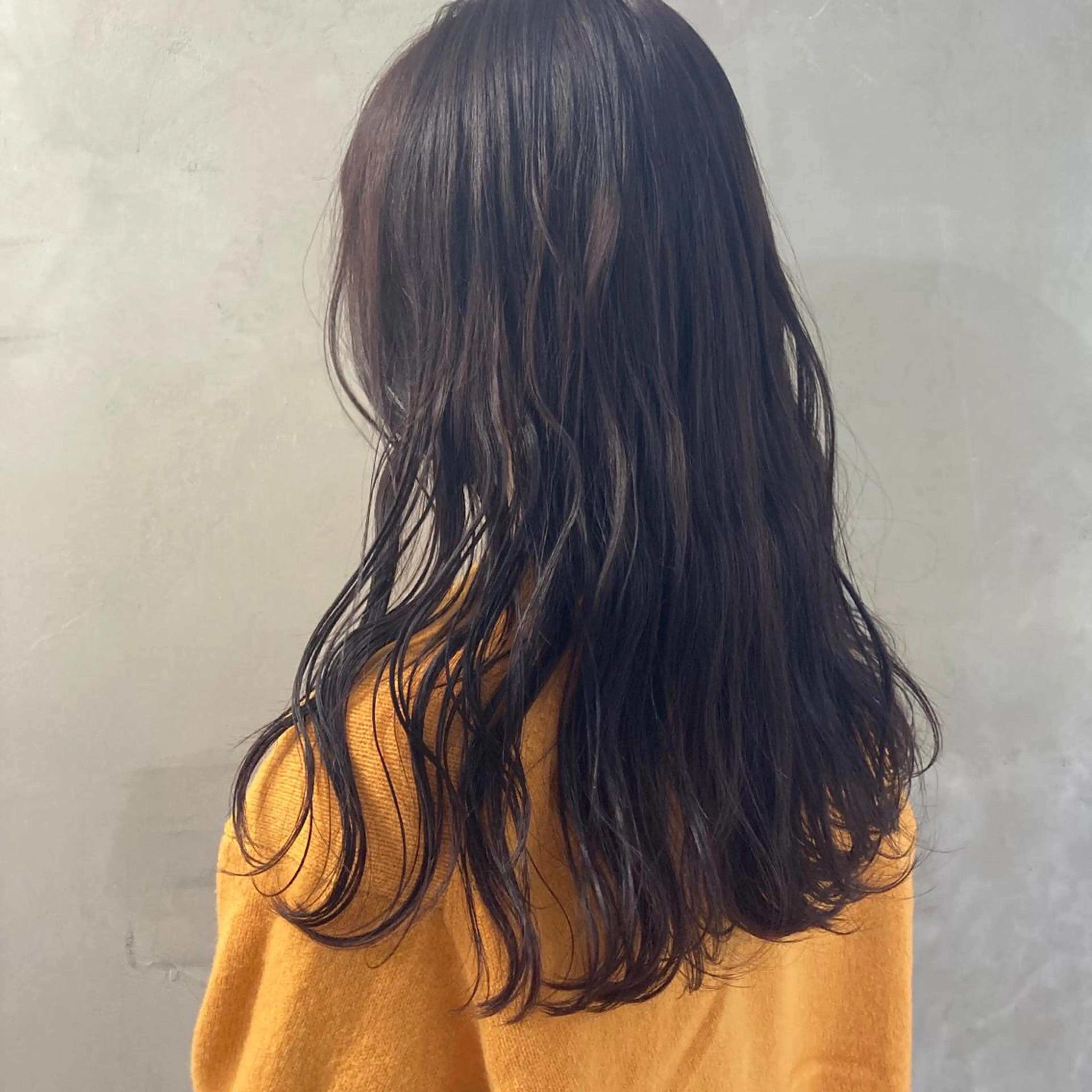 ロング カラー ヘアカラー トリートメント 渋谷🎨エクステ× ブリーチ特化🎨レンのヘアスタイル