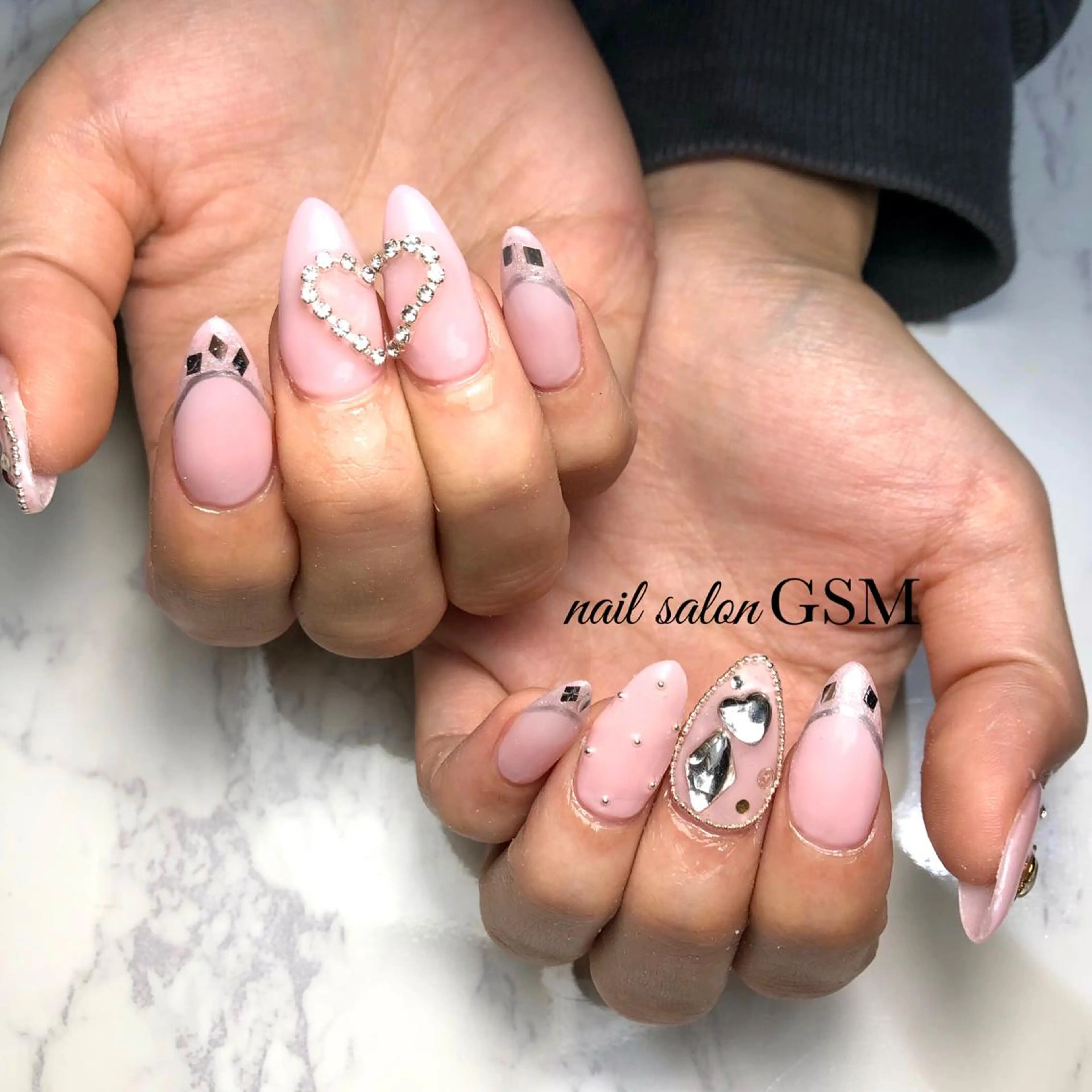ネイル スカルプネイル ハンドネイル nail salon GSMのネイルデザイン