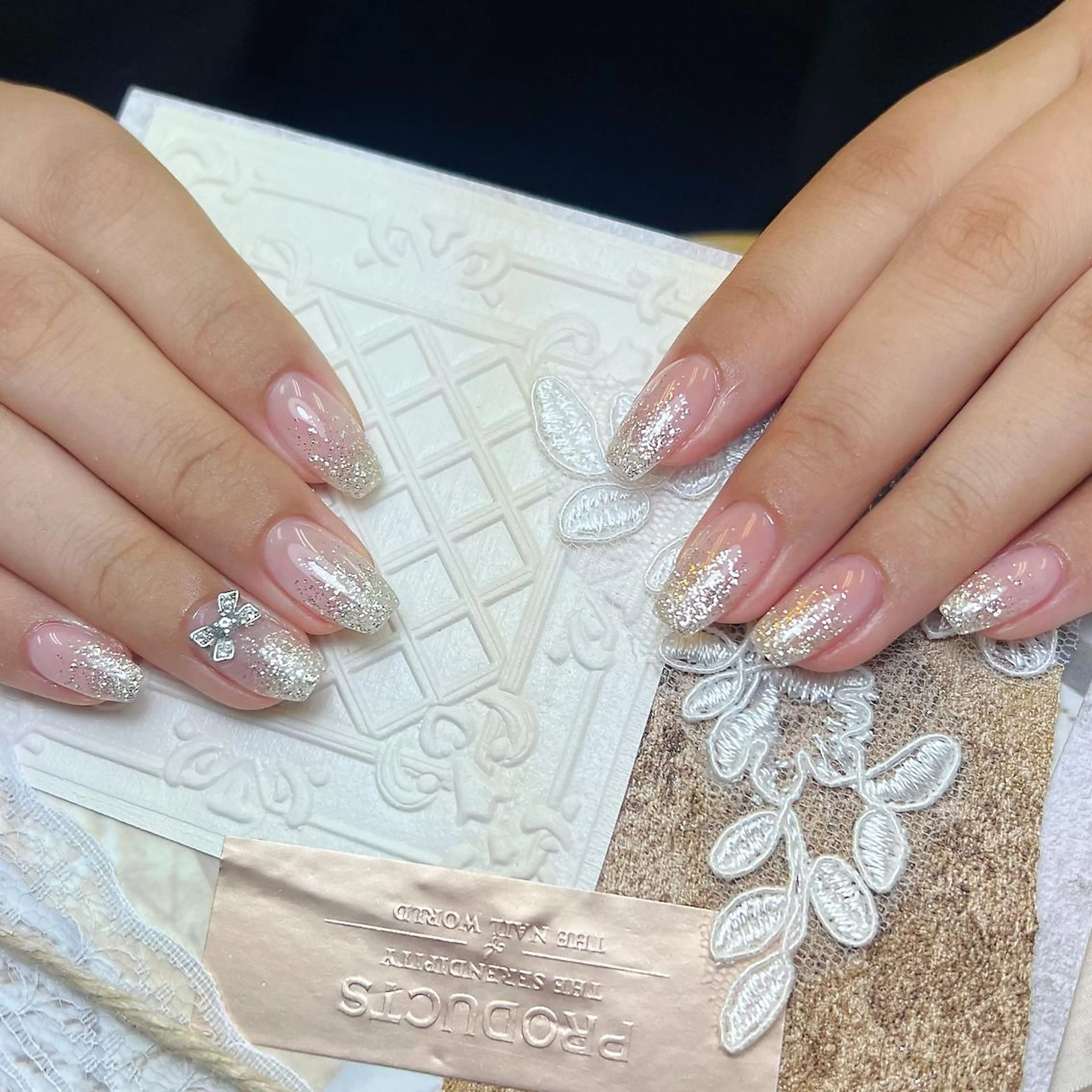 ネイル Rosella Nail Salonのネイルデザイン
