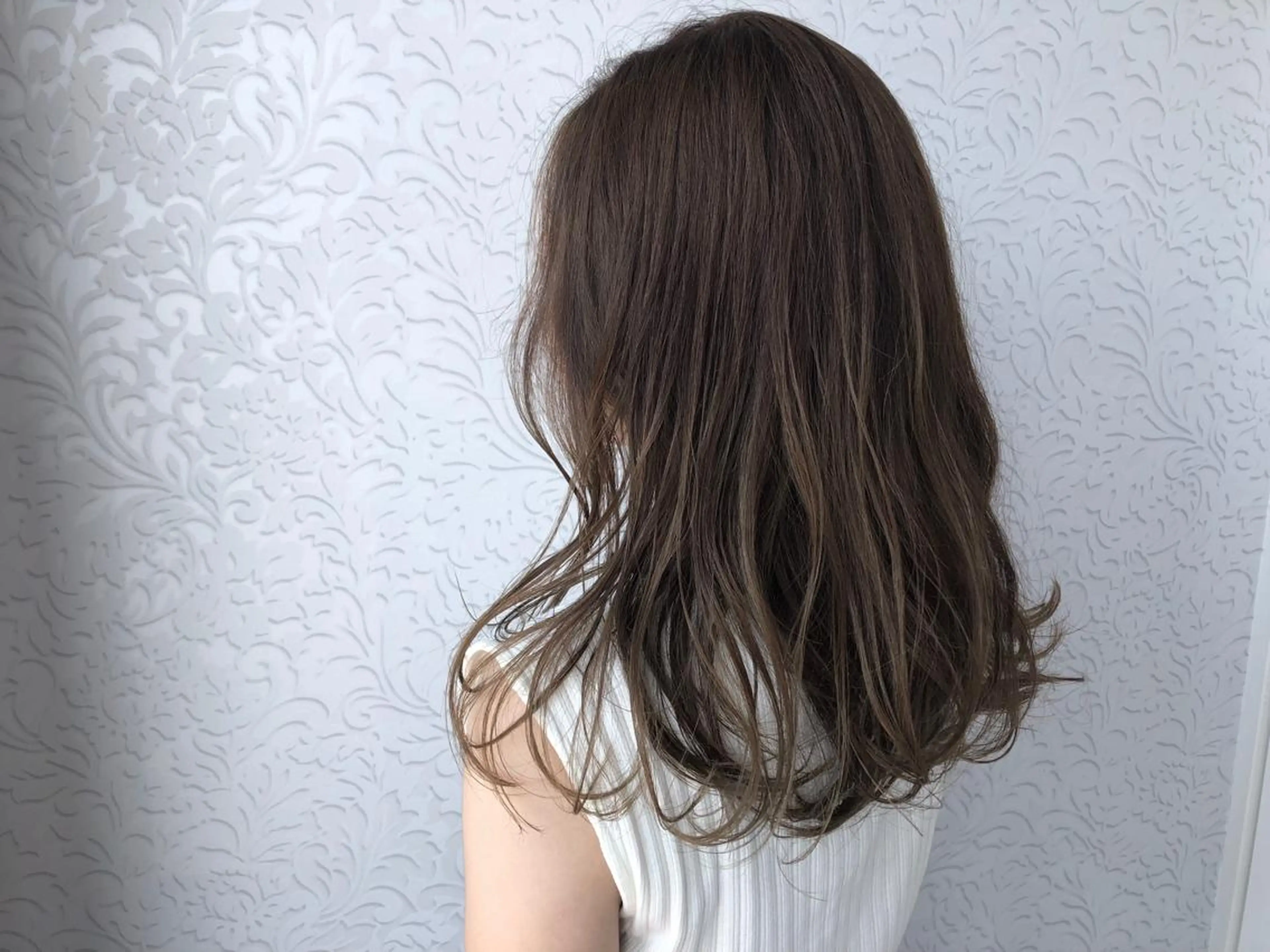 セミロング PETZjasmine所属・顔周りカット/透明感 カラー🤍大塚蛍のヘアスタイル